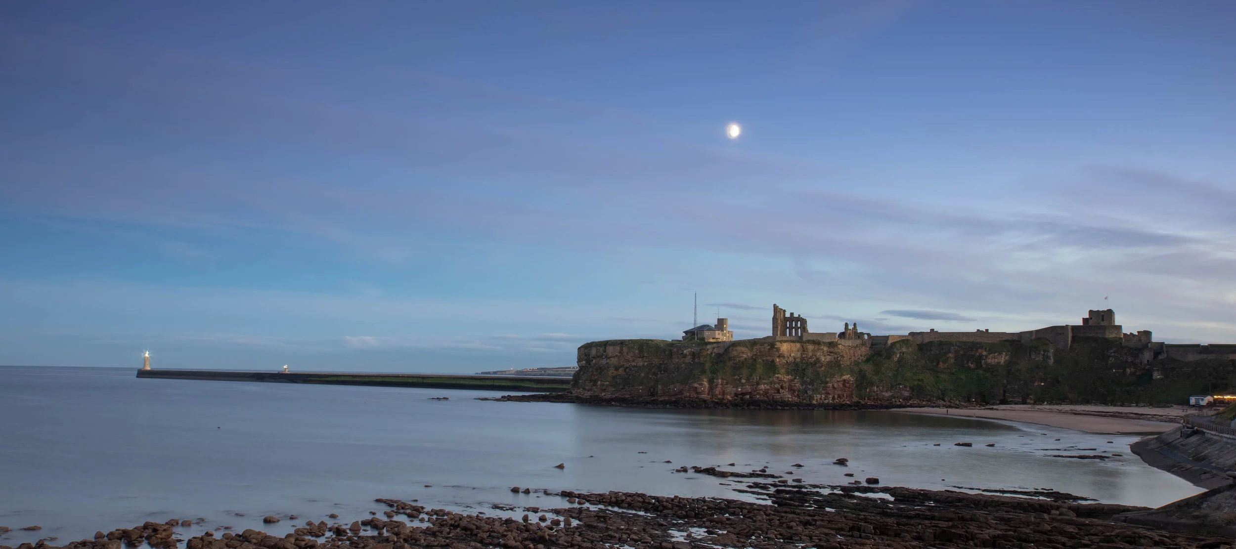 LTY351 PP - Priory and Pier Moonrise, Tynemouth