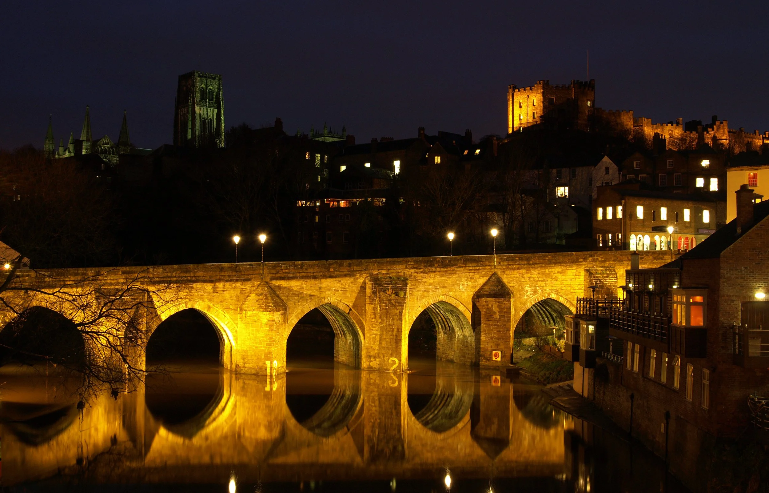 LDU009 - Durham Cathedral and Castle with Elvet Bridge.jpg