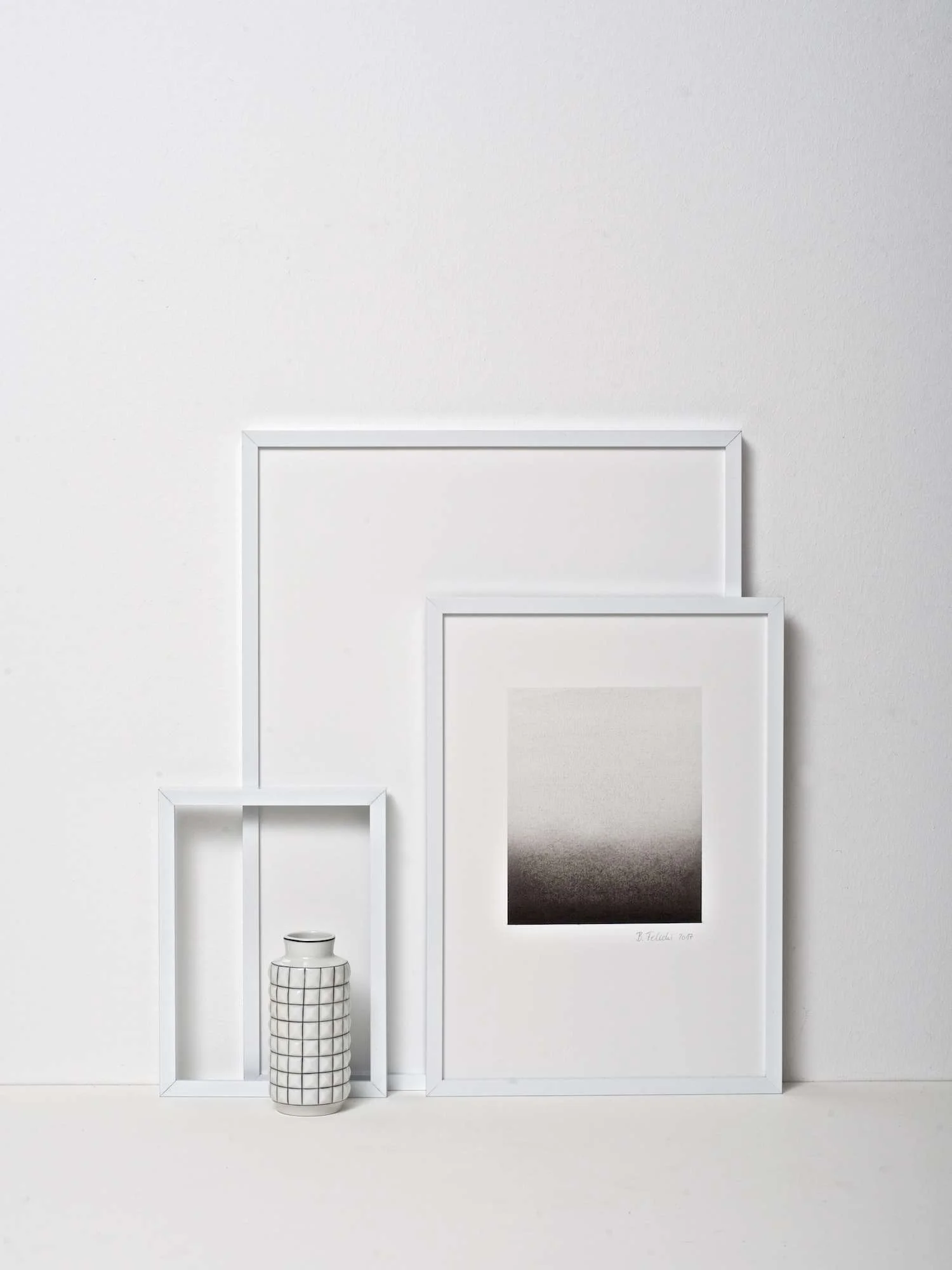 lost_horizon_2_original_pastel_drawing_black_and_white.jpg