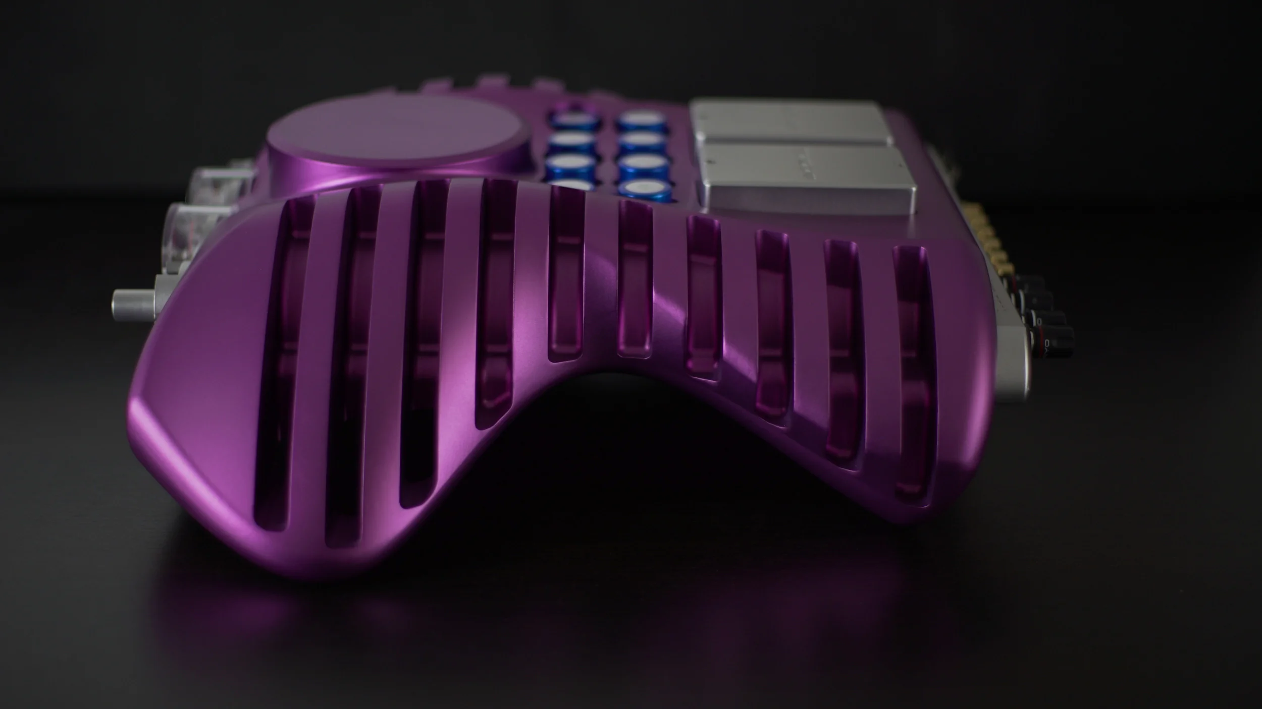 ikarus-purple-2500.jpg