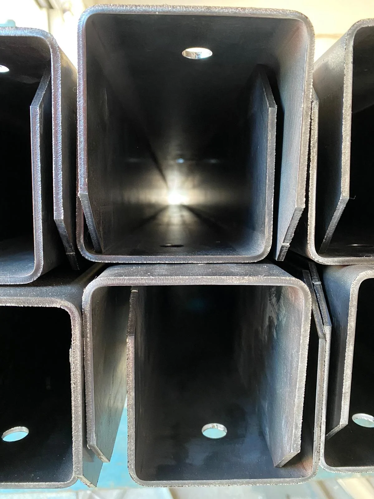 3 mm Siyah Sac U-Profil Bükümü