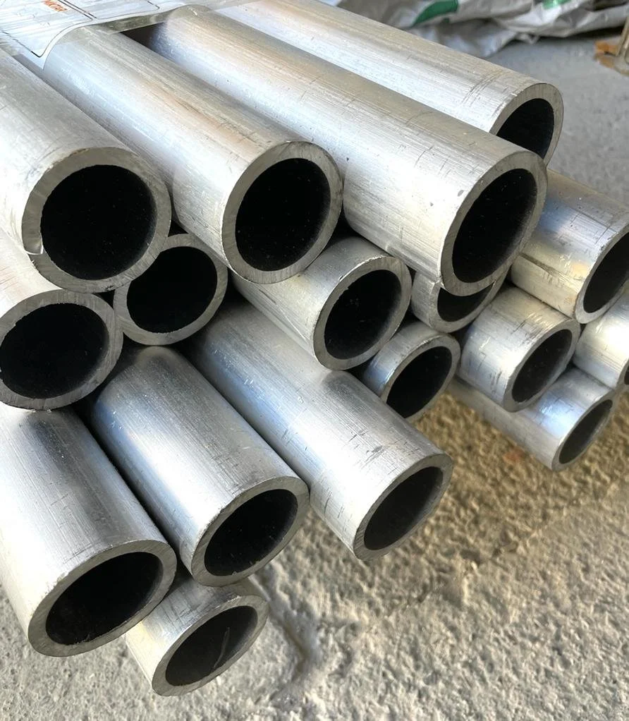 Alüminyum Boru 6061 T4 Ø50xØ40x3020 mm