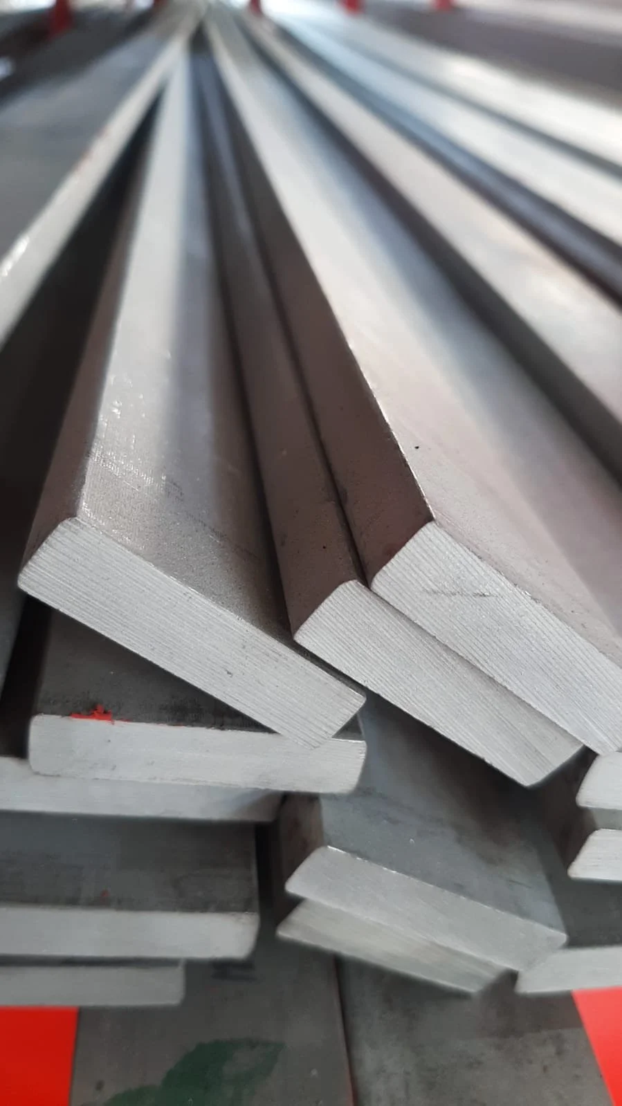 ST37 Soğuk Çekme Lama 40 x 10 mm