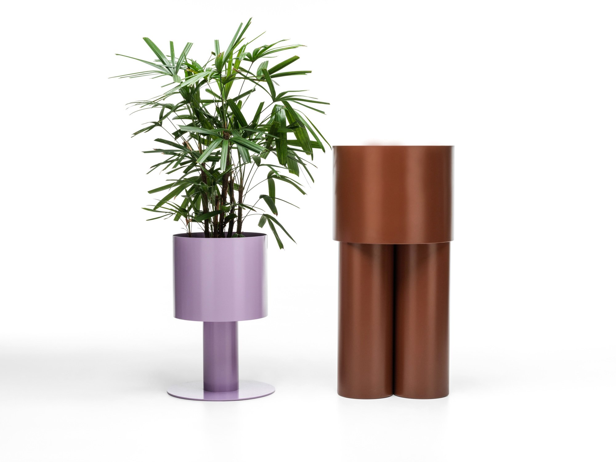 b6-b9-studiociao-ciao-planters-polished-stainlesssteel.jpg