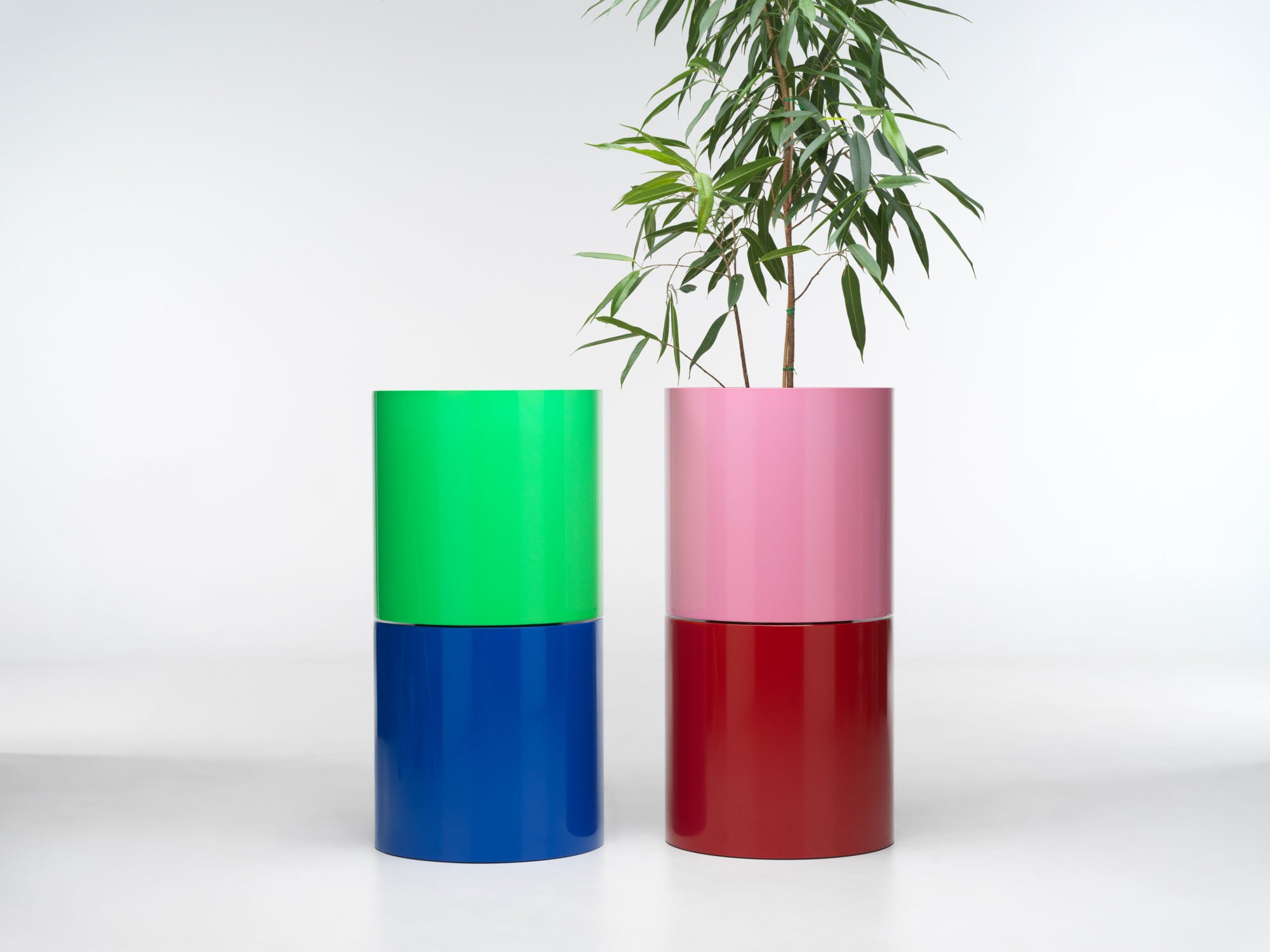 b8-red-pink-blue-green-planter-studiociao-ciao-XXX.jpeg