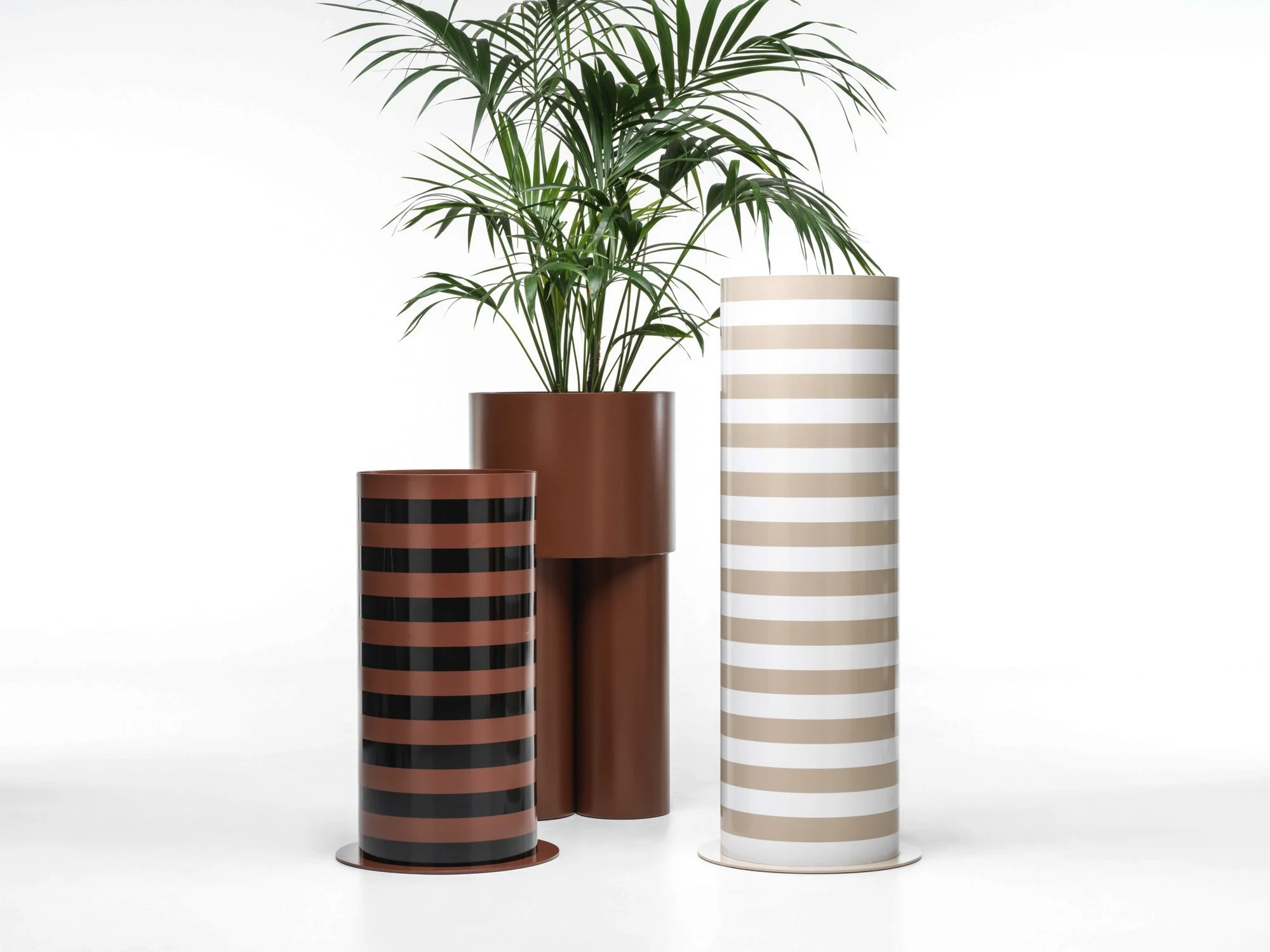 b4-planter-studio-ciao-studiociao-beige-stripes.jpg