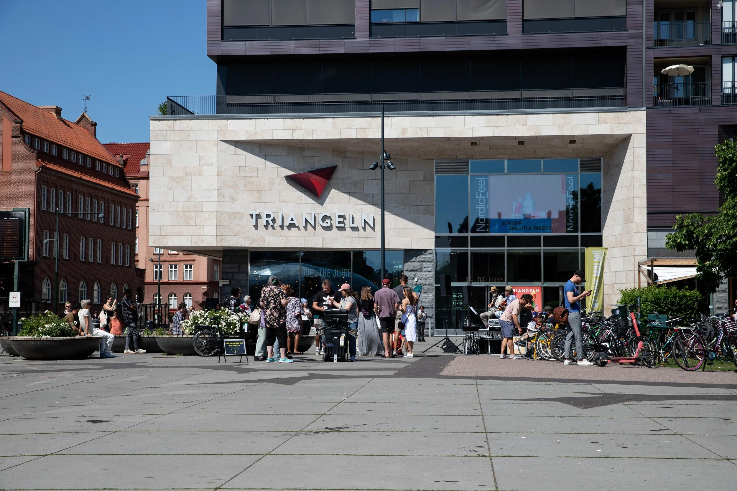 OUTREACH TRIANGELN