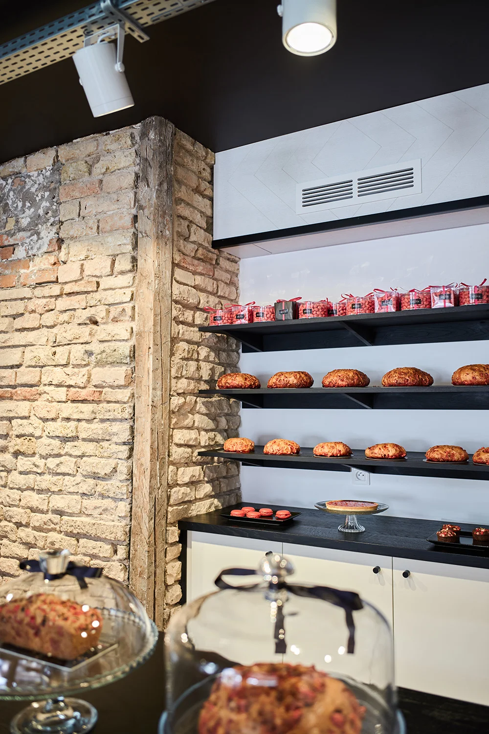 HENRI-VOGT_PRALINES_003web.jpg