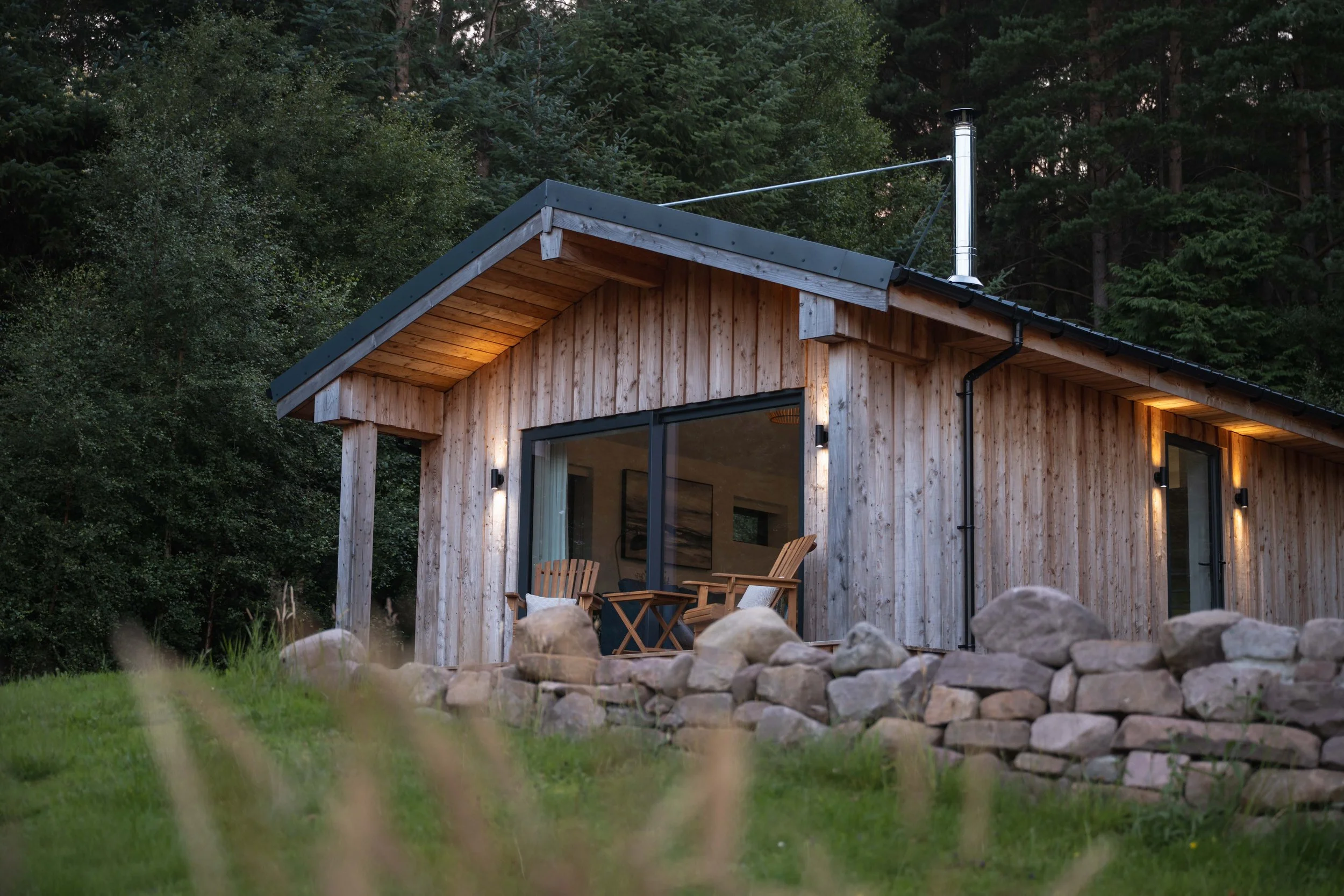 Birch-Grove-Cabin-luxury-holiday-cabin-Loch-Torridon-Scotland-home-banner.jpg