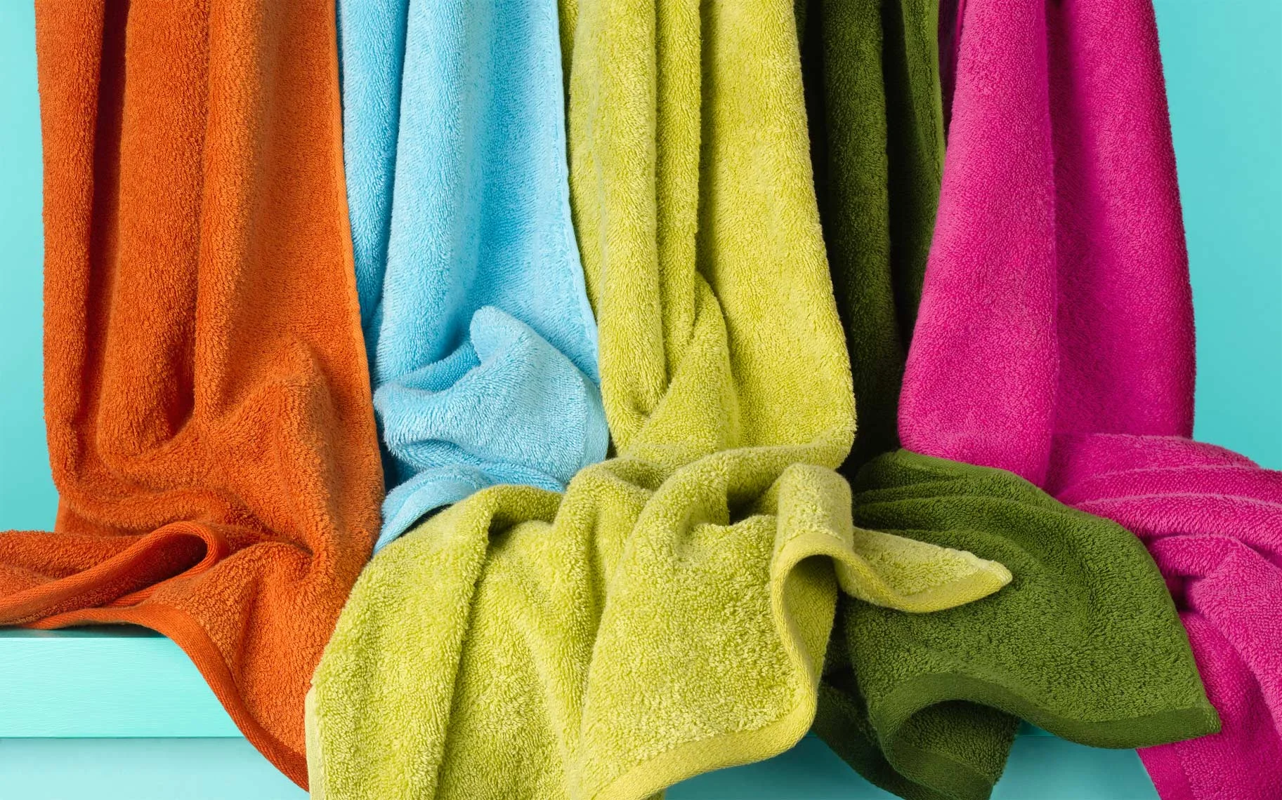 RE10_Endcap_B_Towels_1_00026finalprint3800.jpg