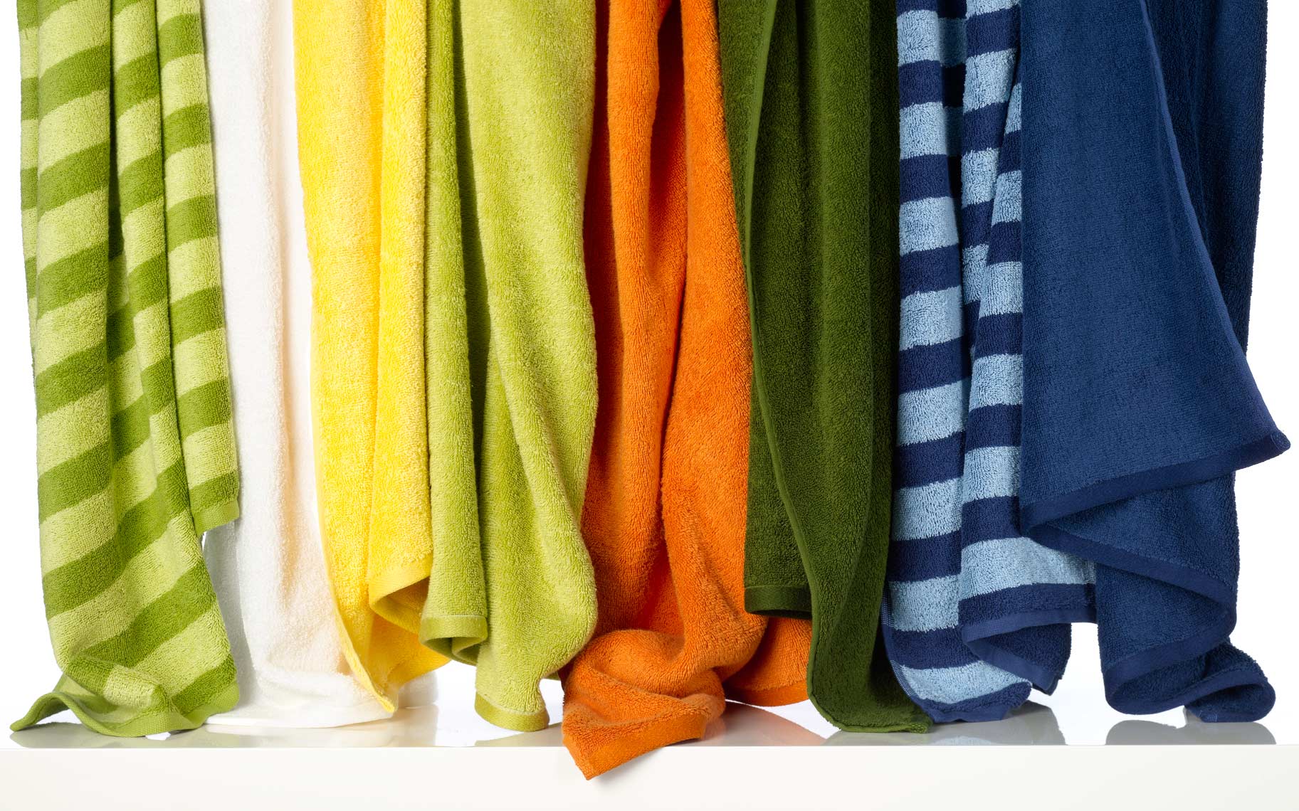 RE10_In-line_Towels_A_CL_1_00021finalprint3800.jpg