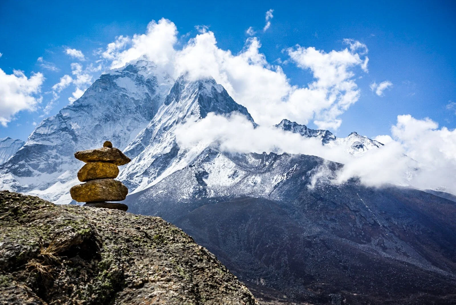 Make Way for the Ultimate Fall Trek to the Everest Base Camp