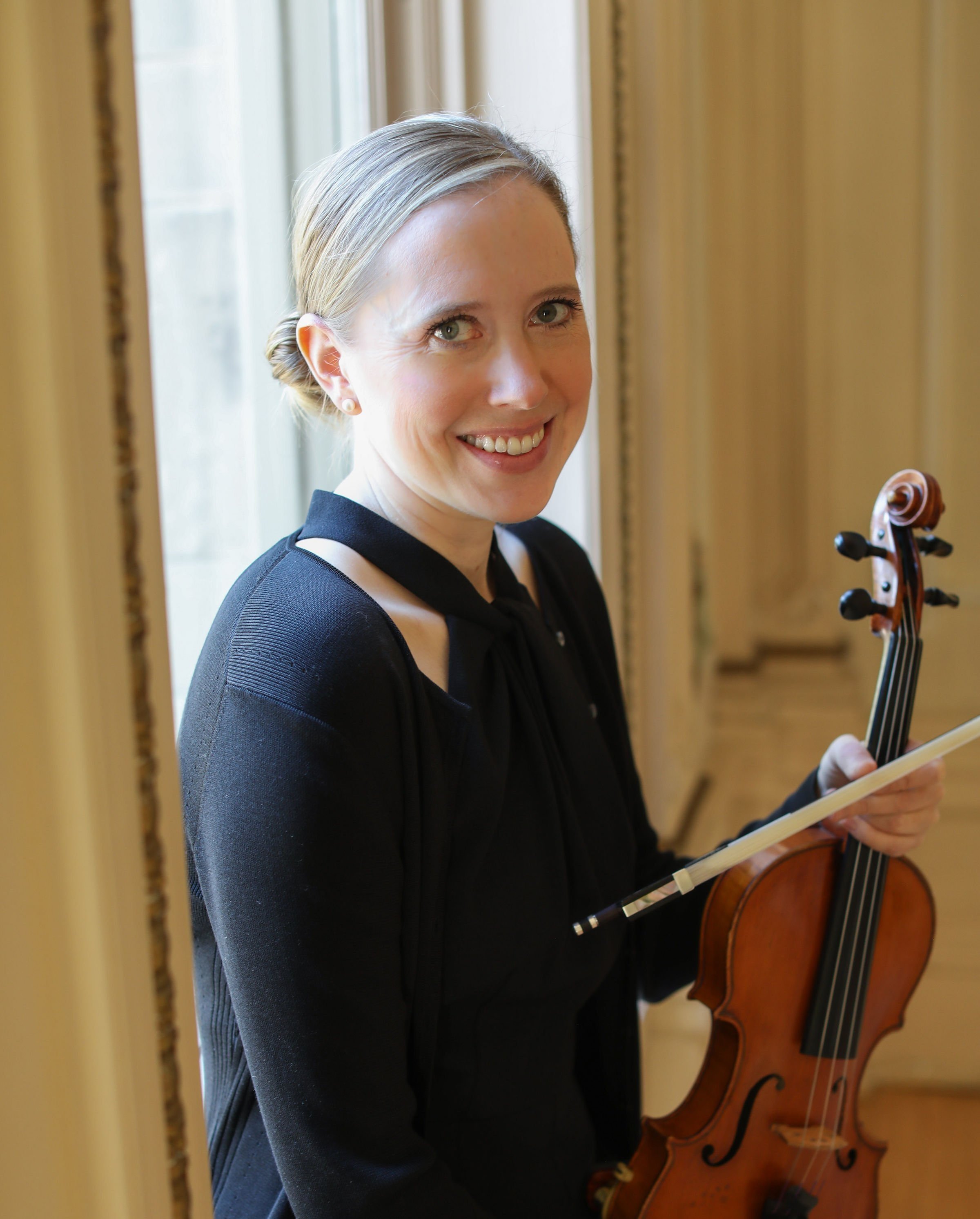 Stephanie Skor – Violin and Suzuki Violin