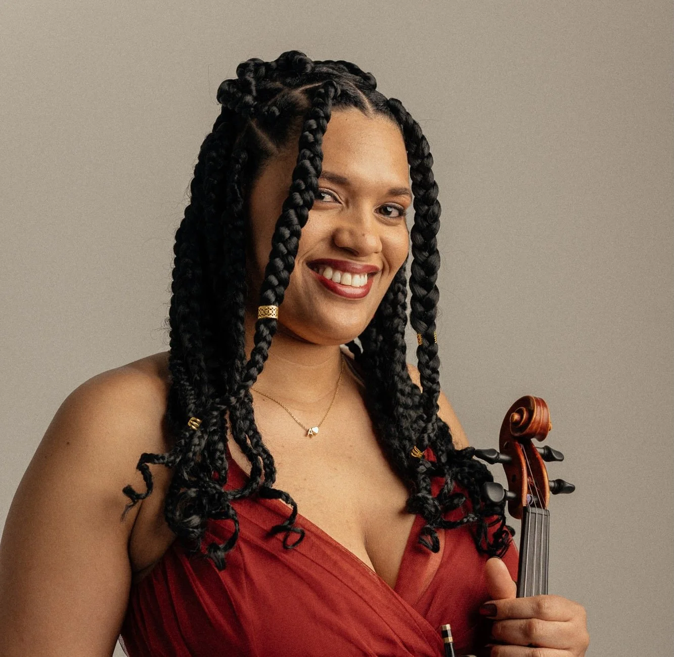 Amaya Fuentes-Sarria - Viola