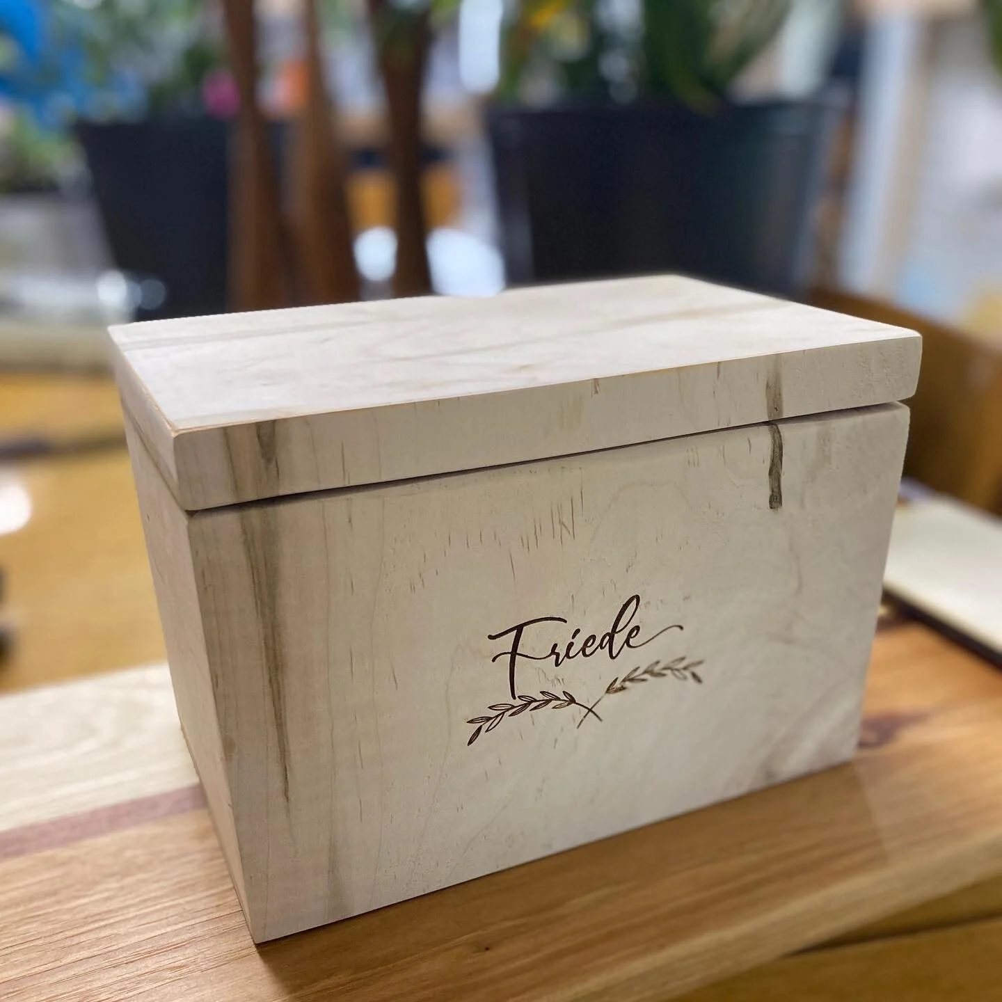 Check out this beautiful recipe box built by our team member, Abby @abcraftery that I was honored to engrave in. It will make the perfect wedding gift! #handmaderecipebox #recipebox #customrecipebox #engravedwood #pleasinglyhandmade
