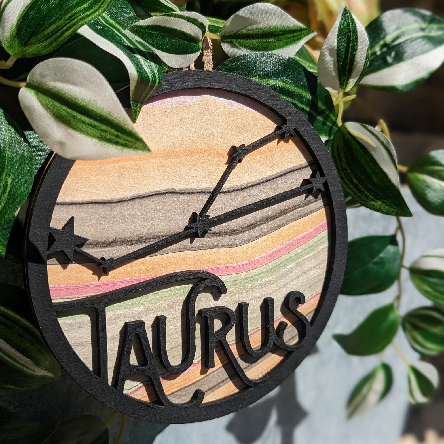 We're looking forward to some more sunshine during Taurus season. ☀️♉ This time of year focuses on being grounded in the present and enjoying the little things, like our 6in. Zodiac Circle Collection!

Shop the full collection at our link in bio.