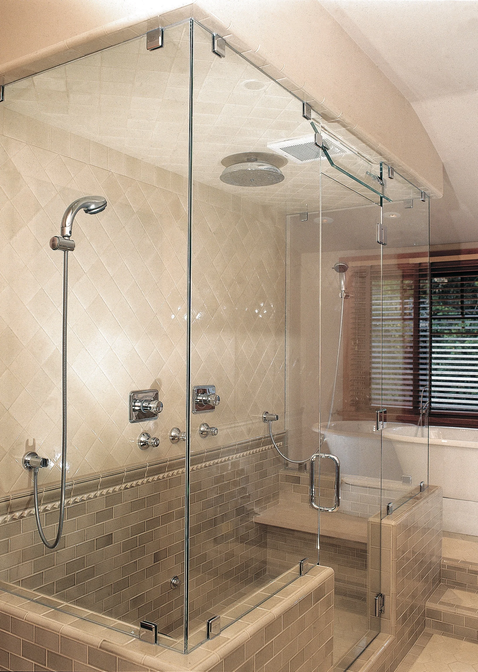 Shower Door 3.jpg