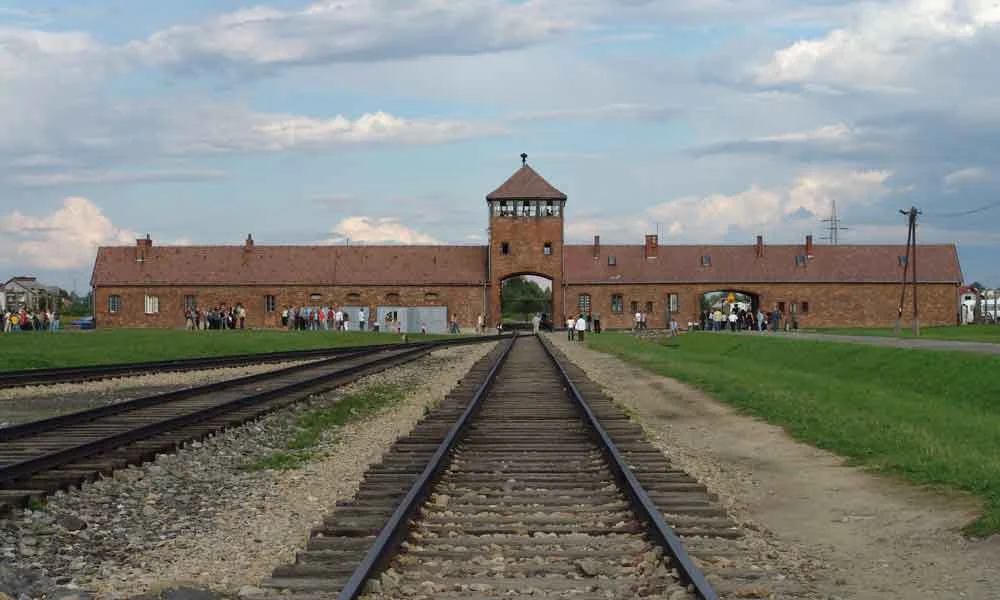P1000837A.jpg