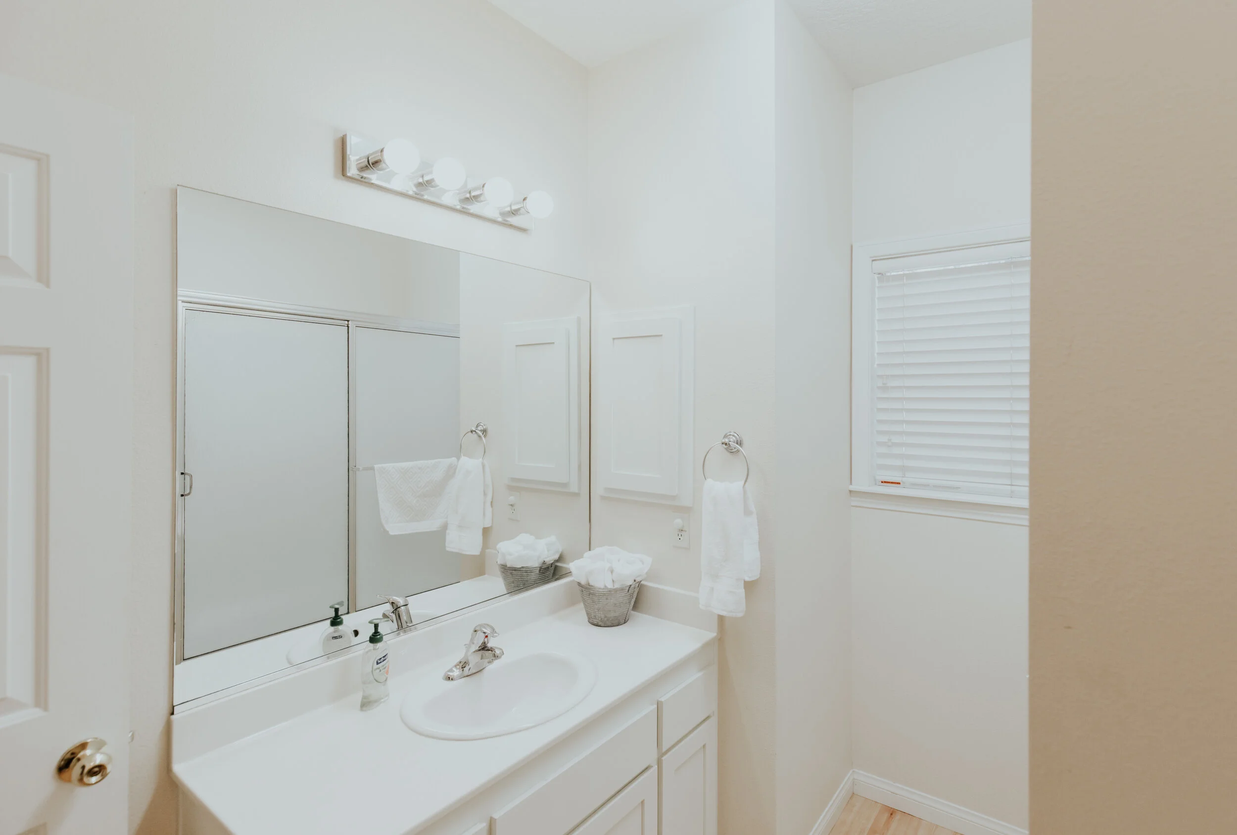 Photos of the Applewood Inn — Applewood Inn