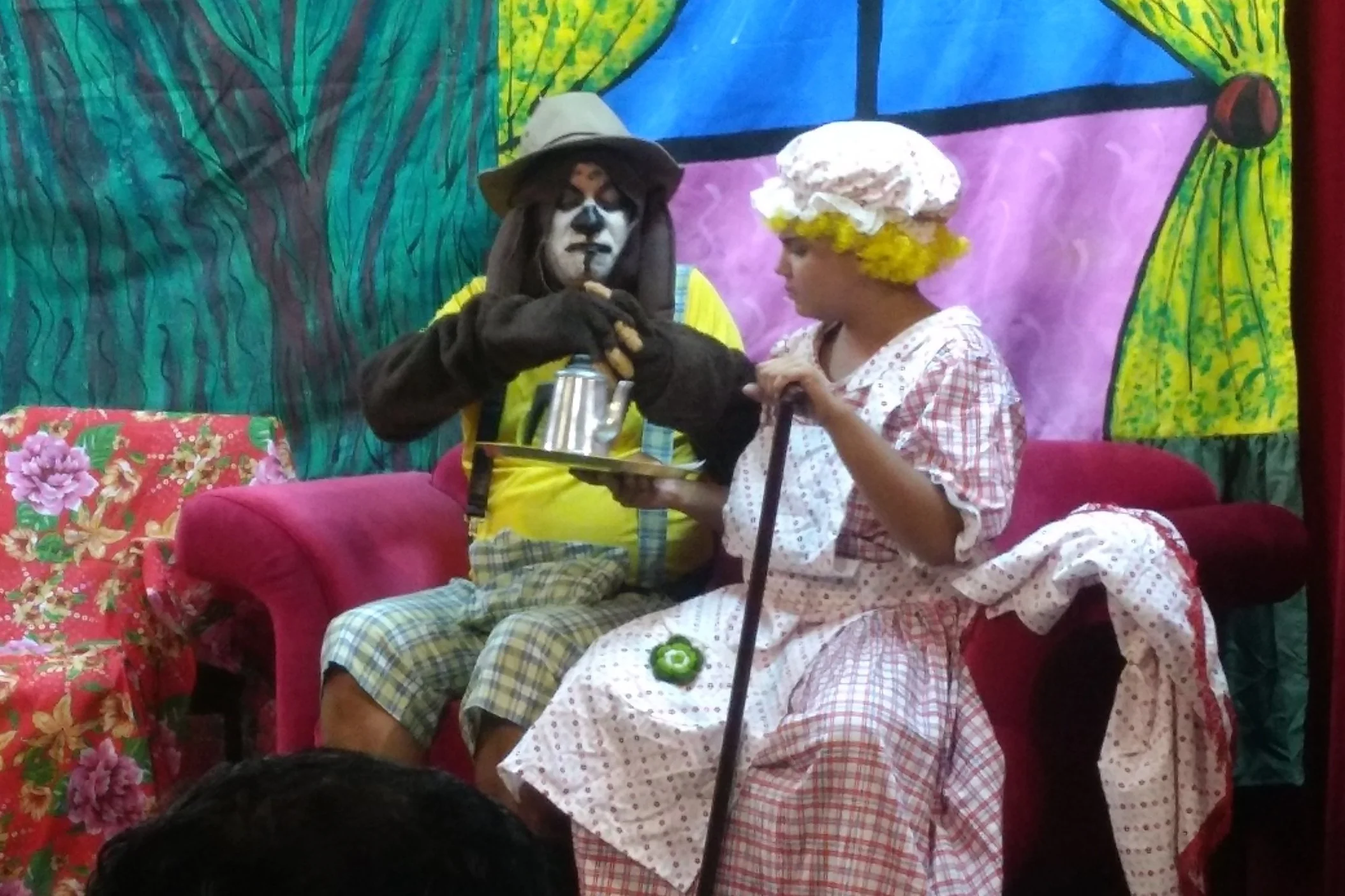 "Chapeuzinho Quase Vermelho"