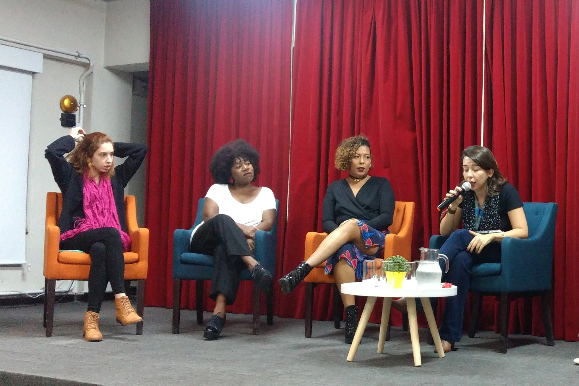 Discussão do documentário “#EuVocêTodasNós”