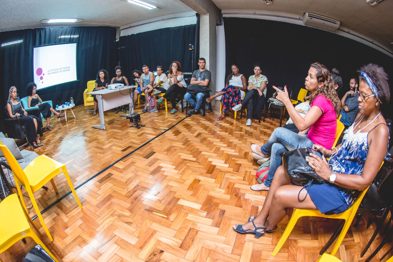 Precisamos falar sobre mulheres