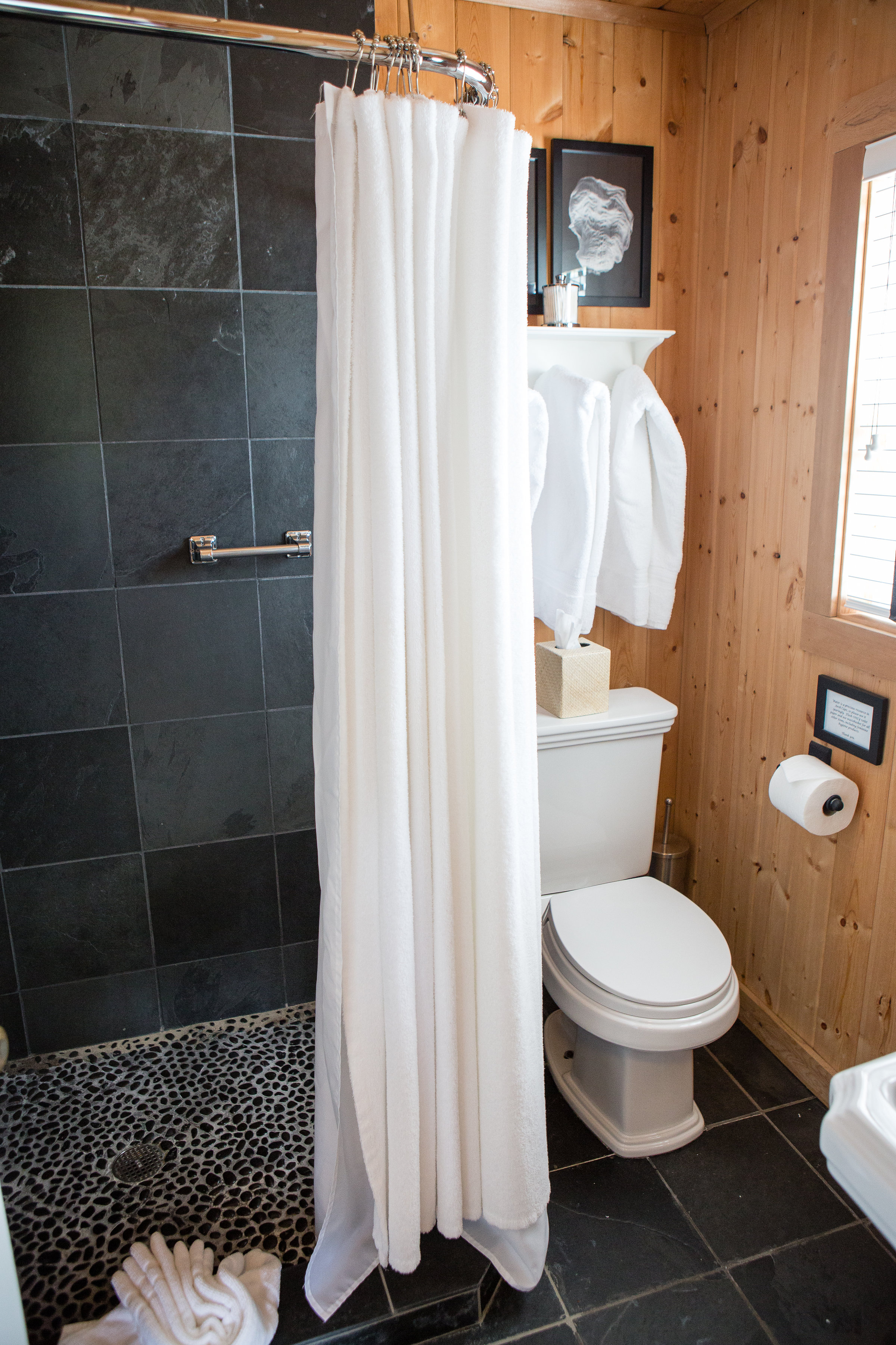Room 1, The Inn at Arch Cape