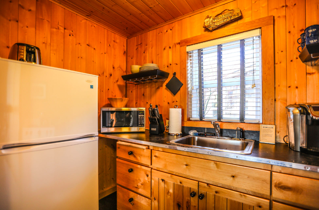 Room 1, The Inn at Arch Cape