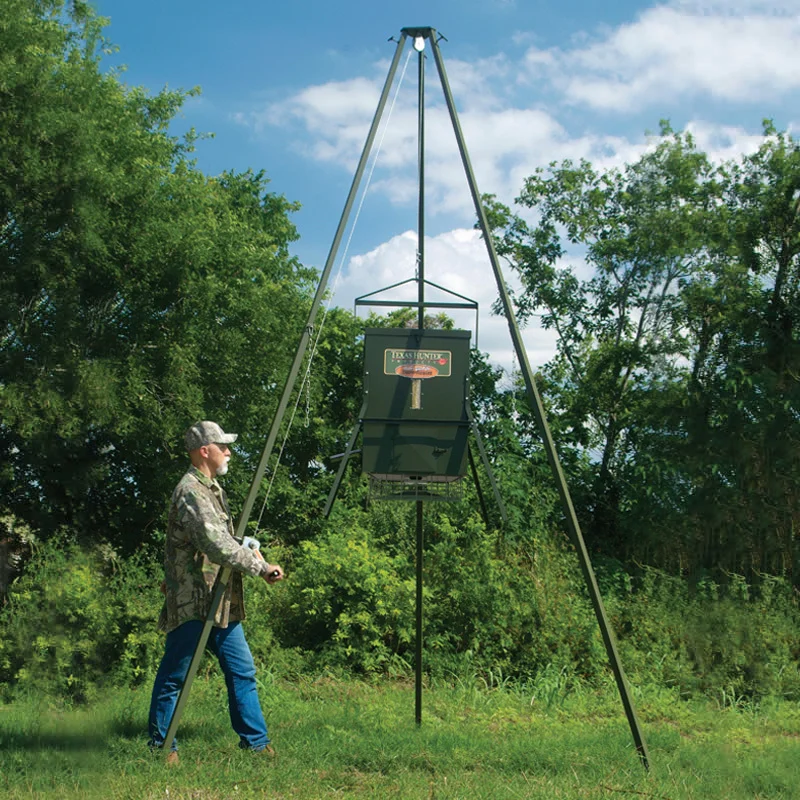 Texas Hunter Products 300 Lb Wildlife Trophy Feeder With Ez