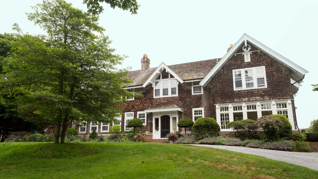 18 Cranberry Lane, Amagansett, NY. Site of Lucy's 2017 "Water Colour" exhibit.