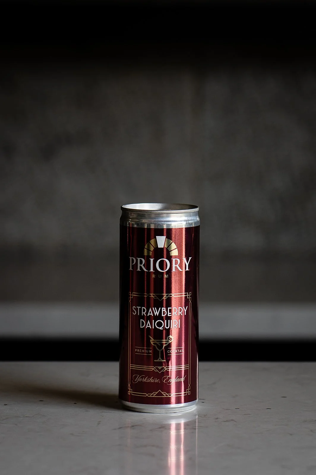 Strawberry Daiquiri Cocktail Can