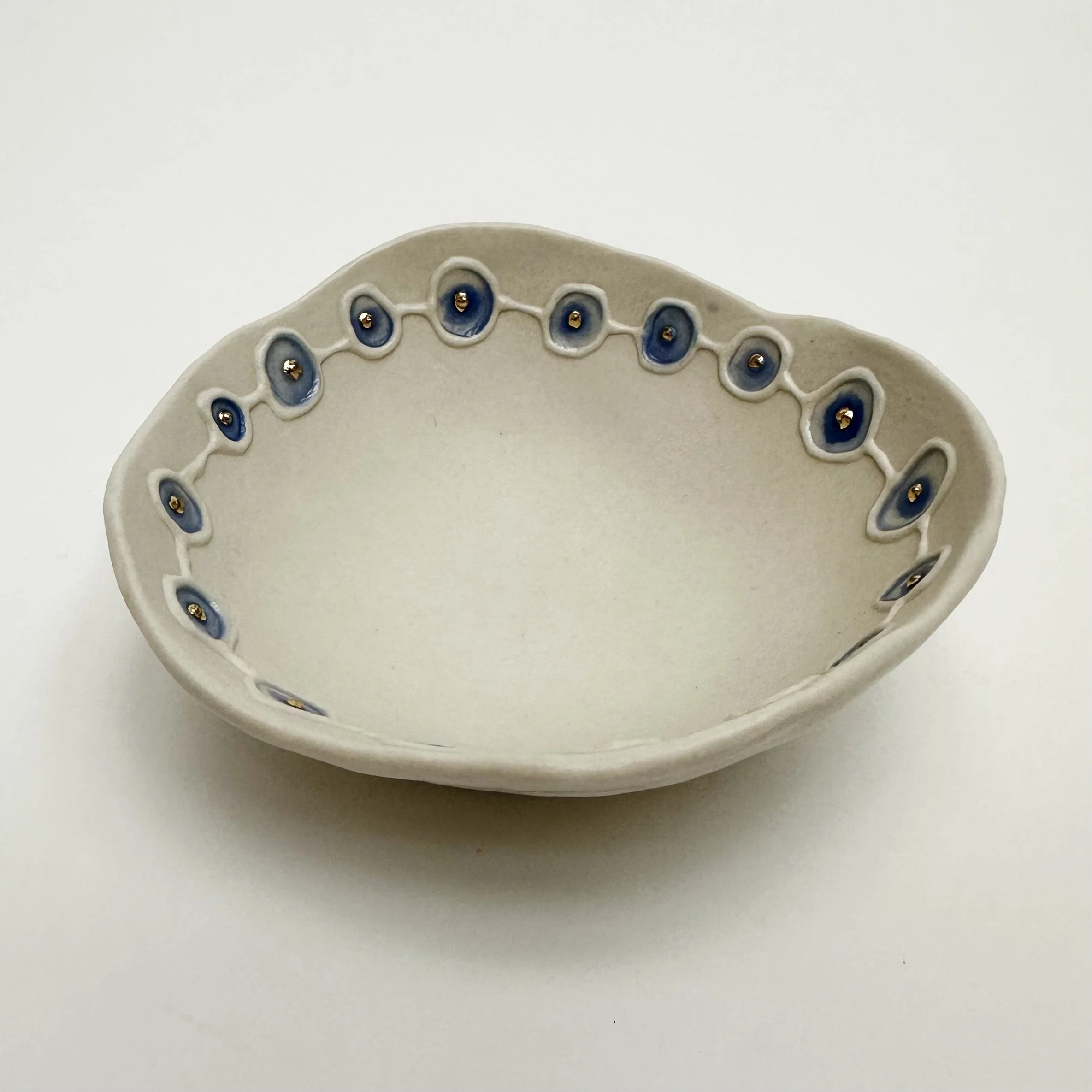 Maria Bruckman: Small Bowl with Blue Circles Rim MB265