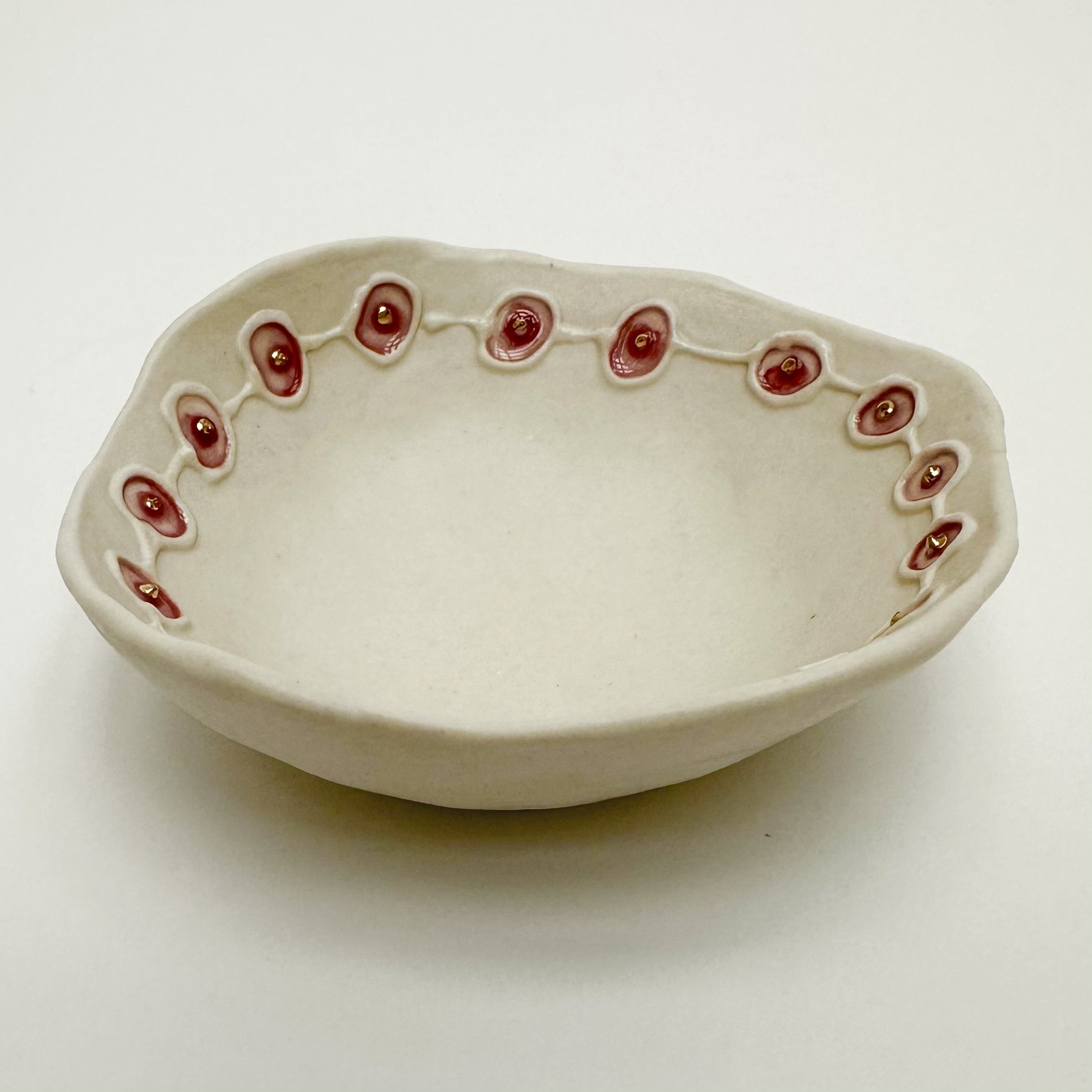 Maria Bruckman: Small Bowl with Red Circles Rim, MB266