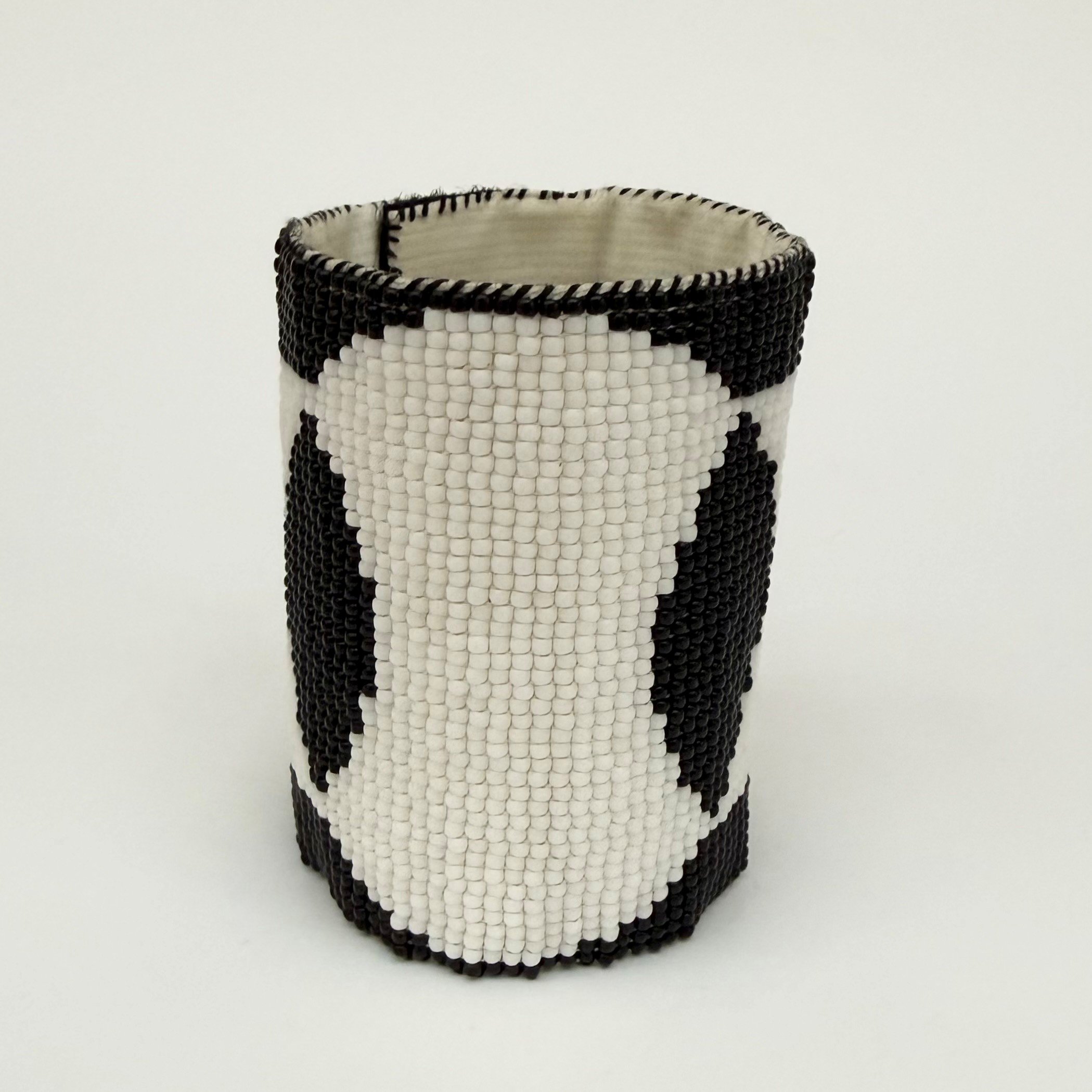Jennifer Jiunta, Ojen Jewelry: Cuff Bracelet: Black & White, OJEN83