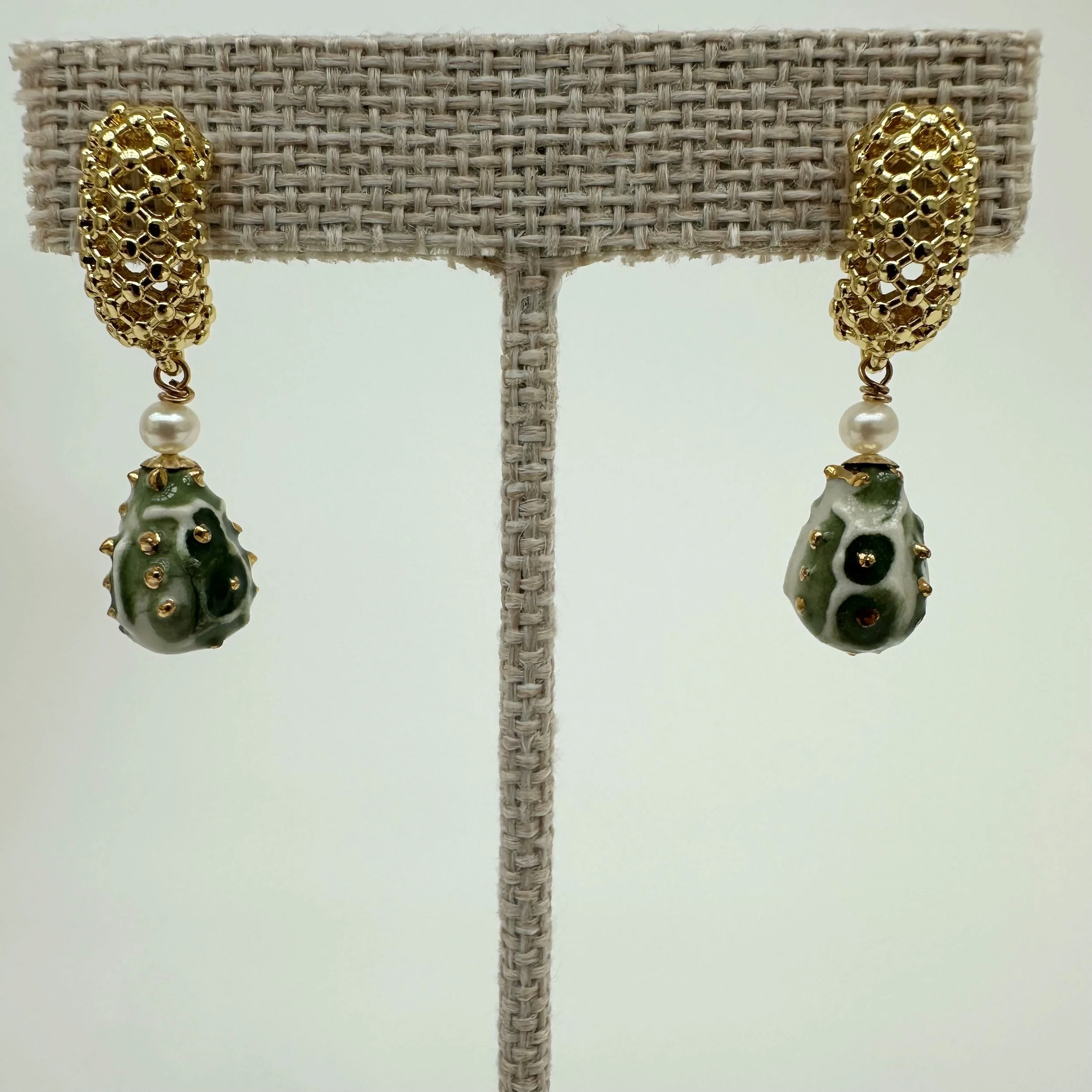 Maria Bruckman: Drop Earrings with Pearls and Green Beads, MB261