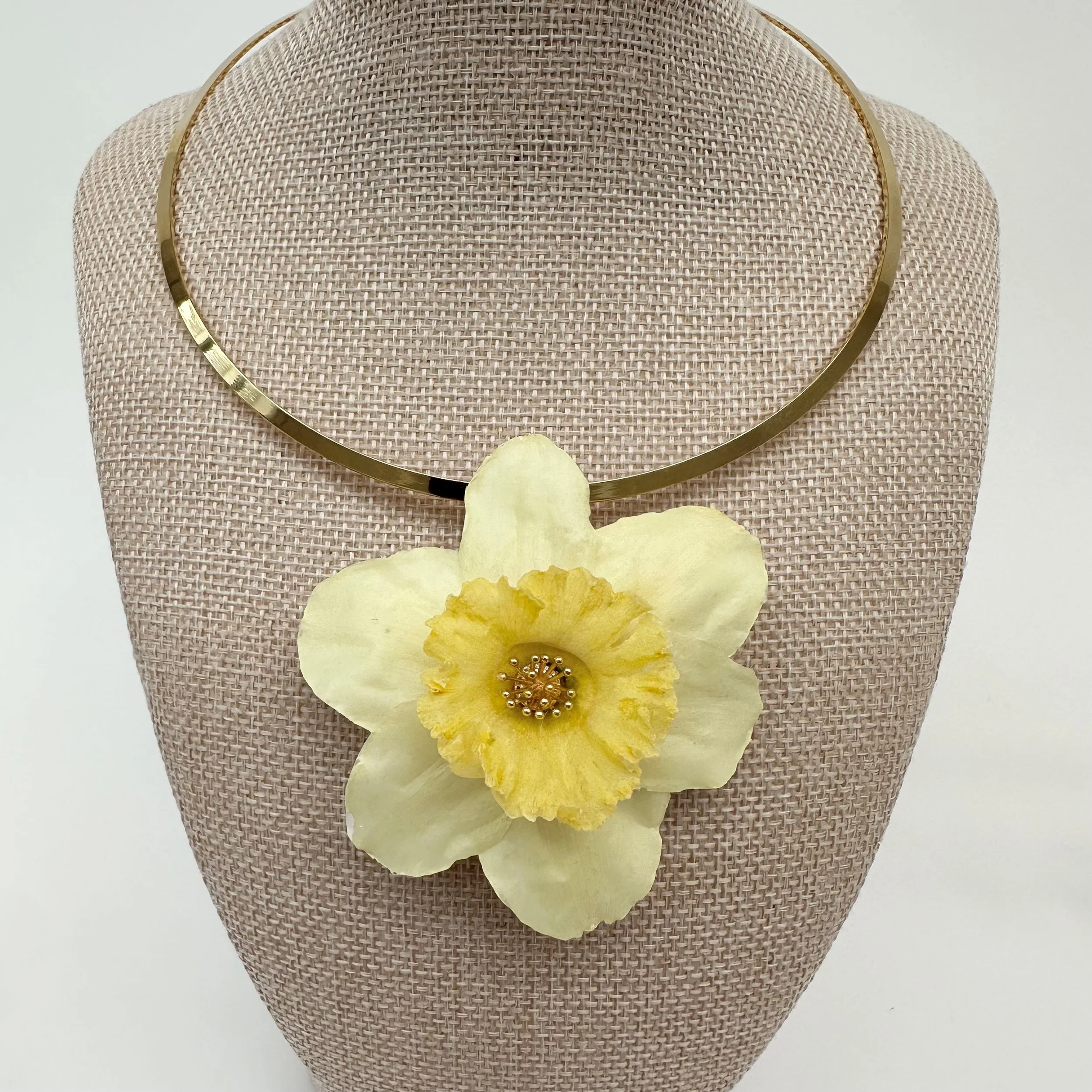 Hillary Jackson: Yellow Daffodil Necklace/Pin, HJ203