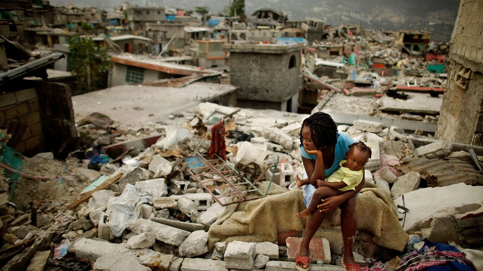Porto Rico ficou completamente destruído após os furacões do mês passado. Foto Gawker.