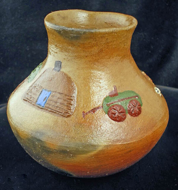 PM14B-Evonda-Manygoats-Navajo-pictorial-pot-300.jpg