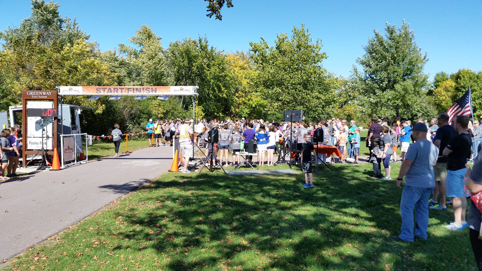  Start line at 2016 Pettigrew Panther Dash race. 