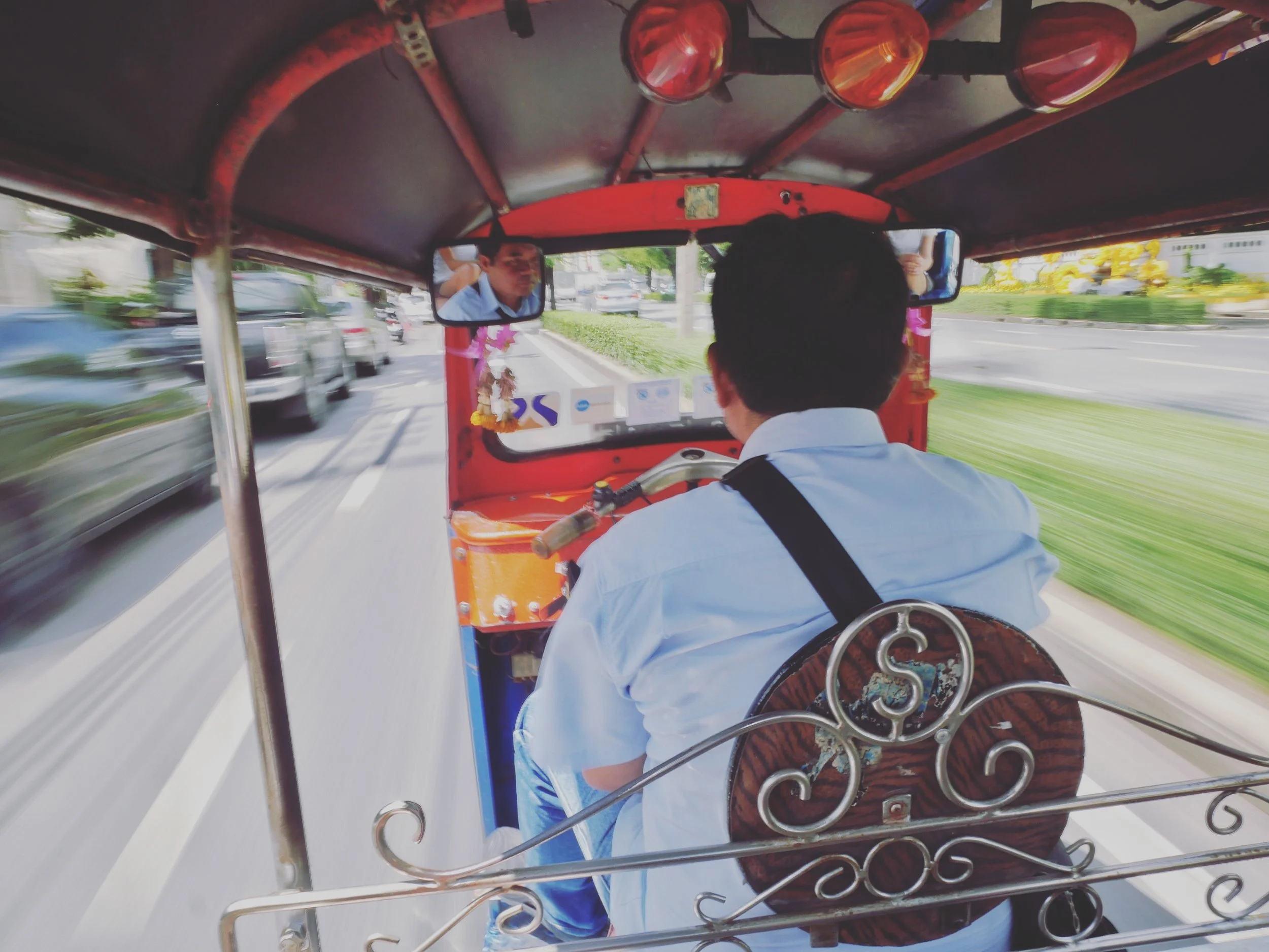 How to Navigate Transport in Laos