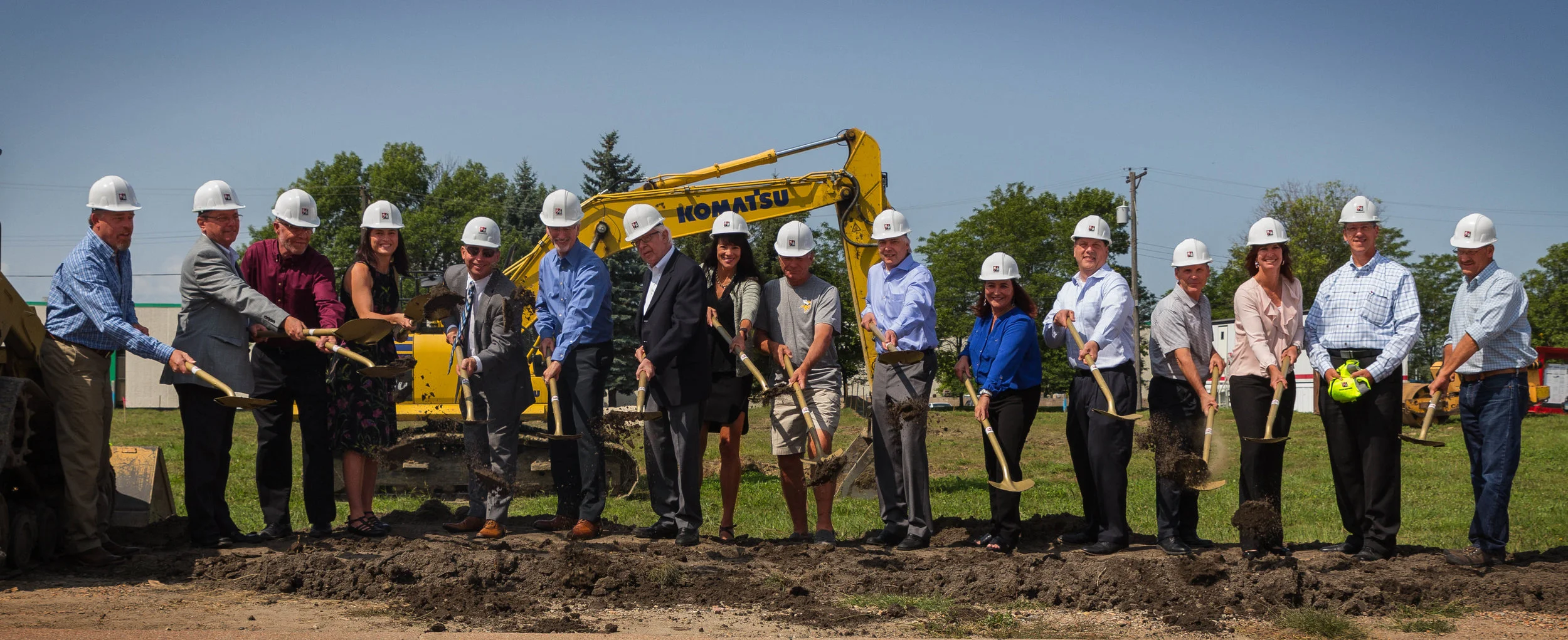 Shovels_5.jpg