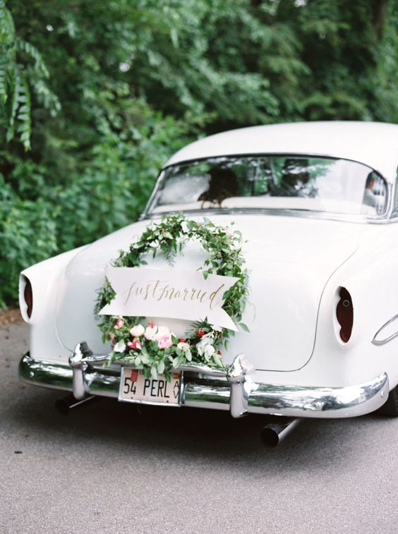 The Wedding Getaway Car: 41 Pinterest-Worthy Decoration Ideas