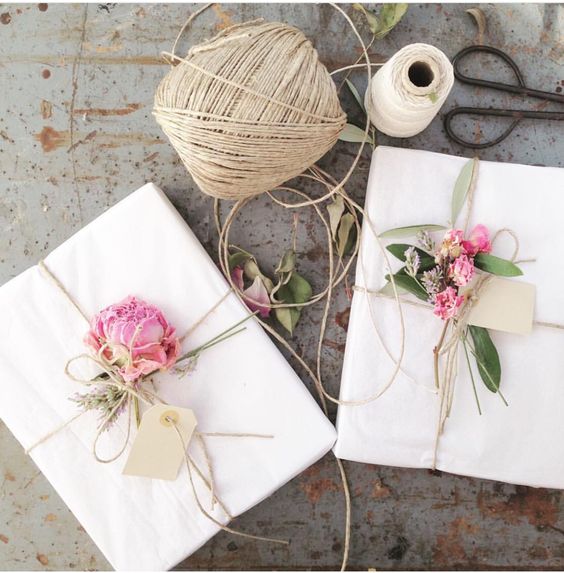 15+ Creative Bridesmaid Gift Ideas for All Budgets