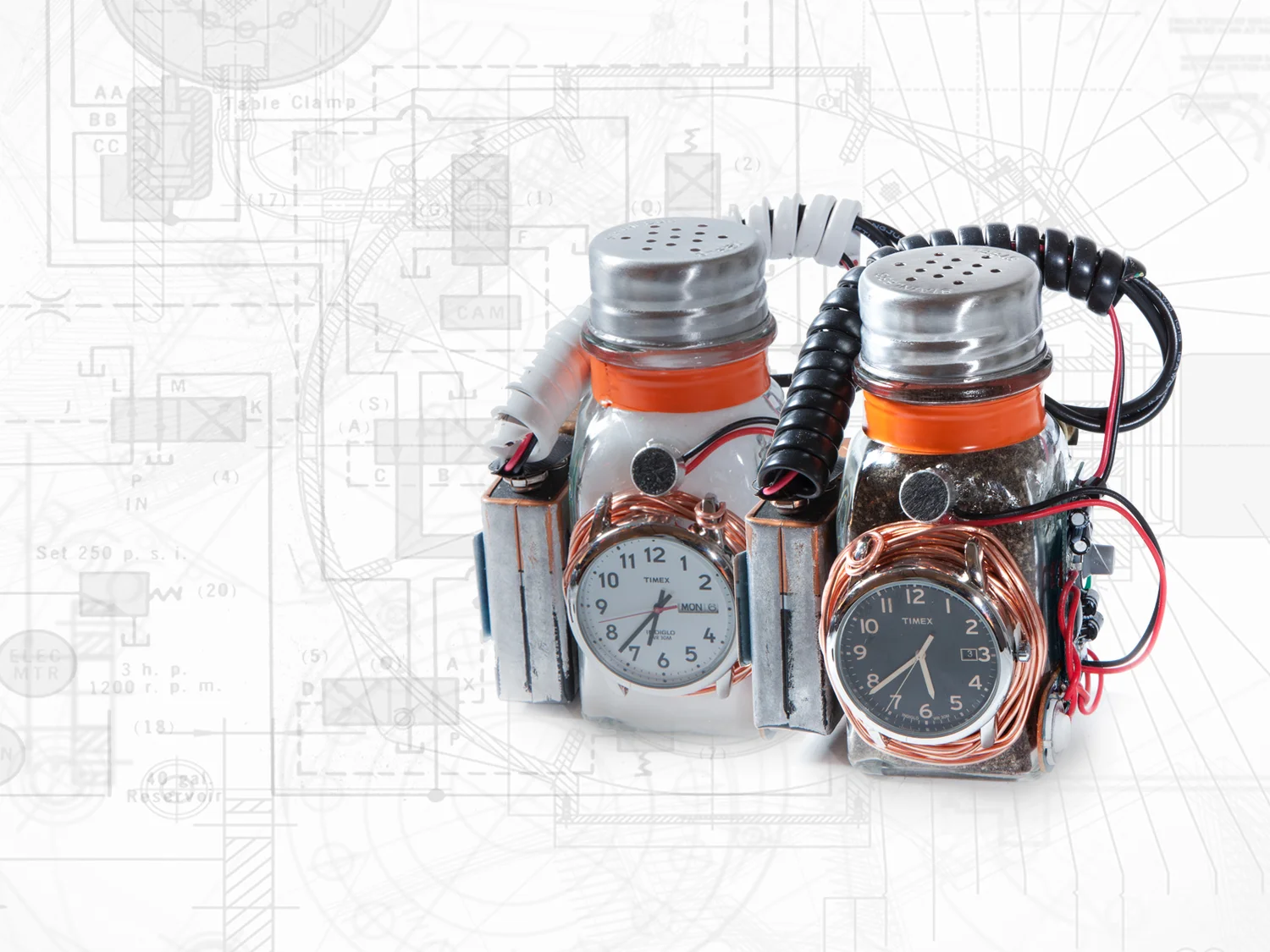 The Bomb Watch: WB+-+Salt+Pepper
