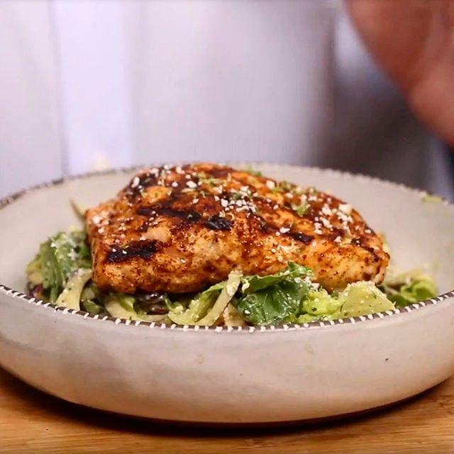 Not your average salmon salad. Recipe in bio. 🥬
-
-
-
#chefbrik #celebritychef #chefstagram #dishoftheday #yougottaeatthis