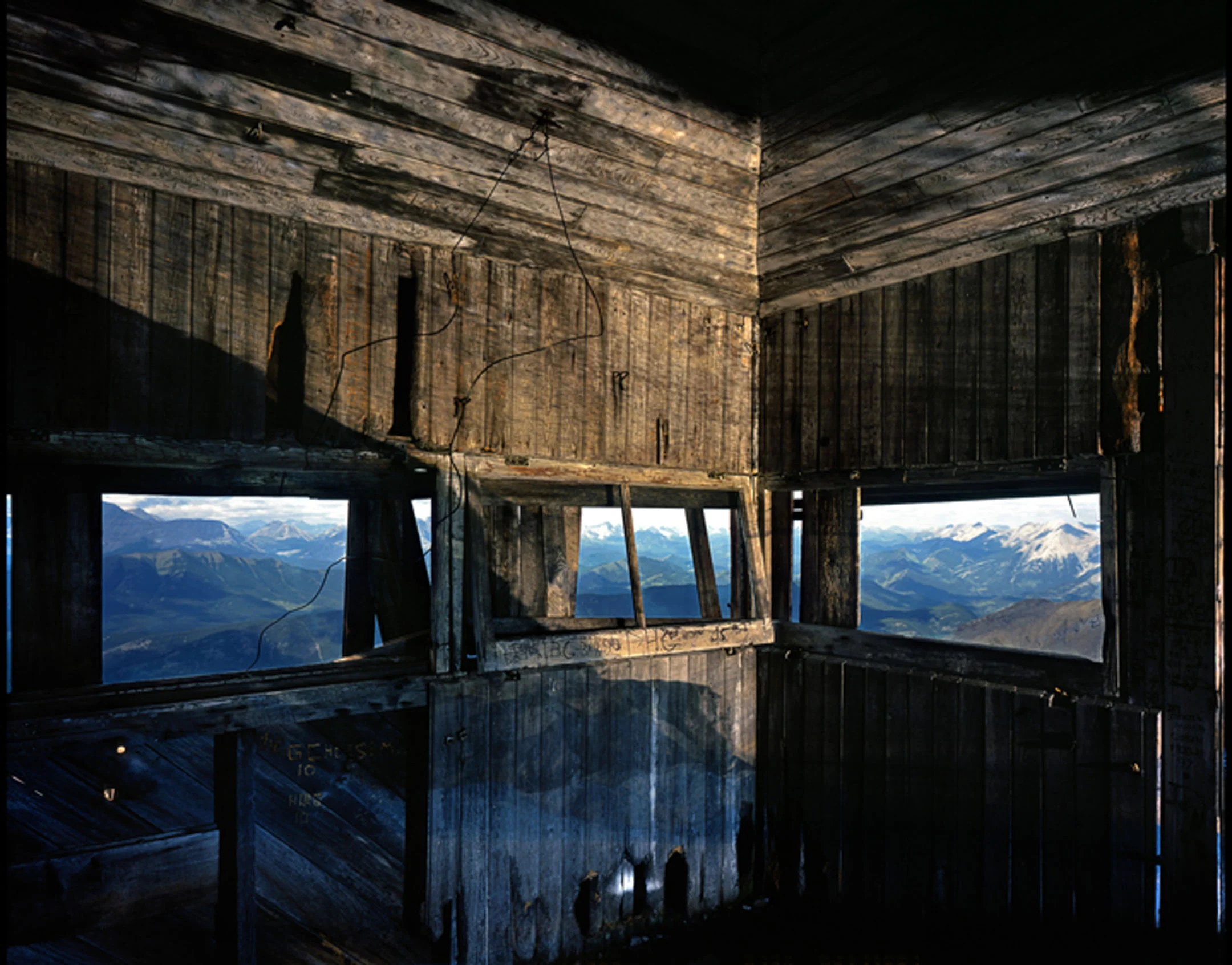 Cameron Lookout NW, ed. of 4, metallic lightjet print mounted to aluminum, 48 x 60 in.
