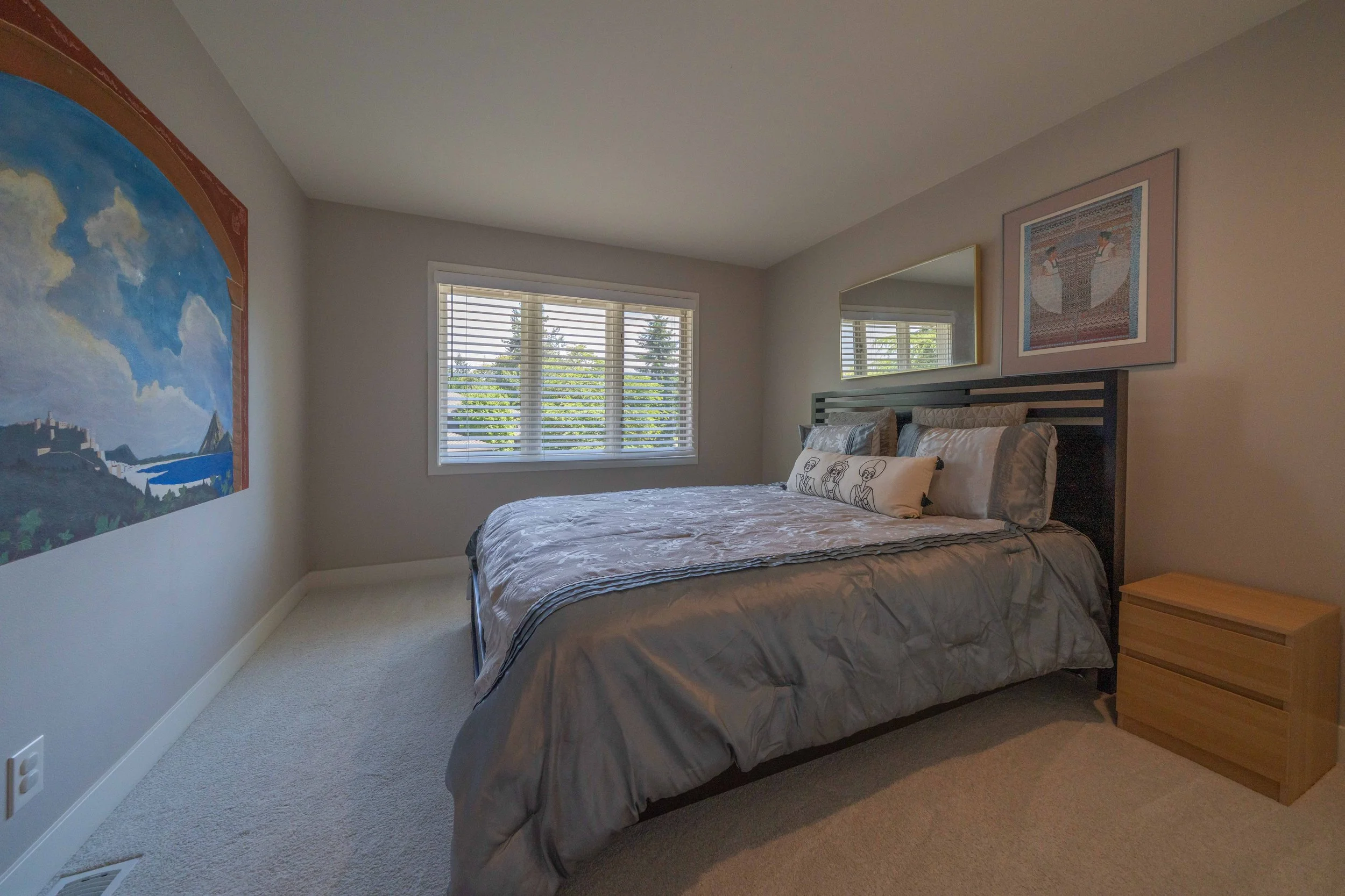 Guest Room 2