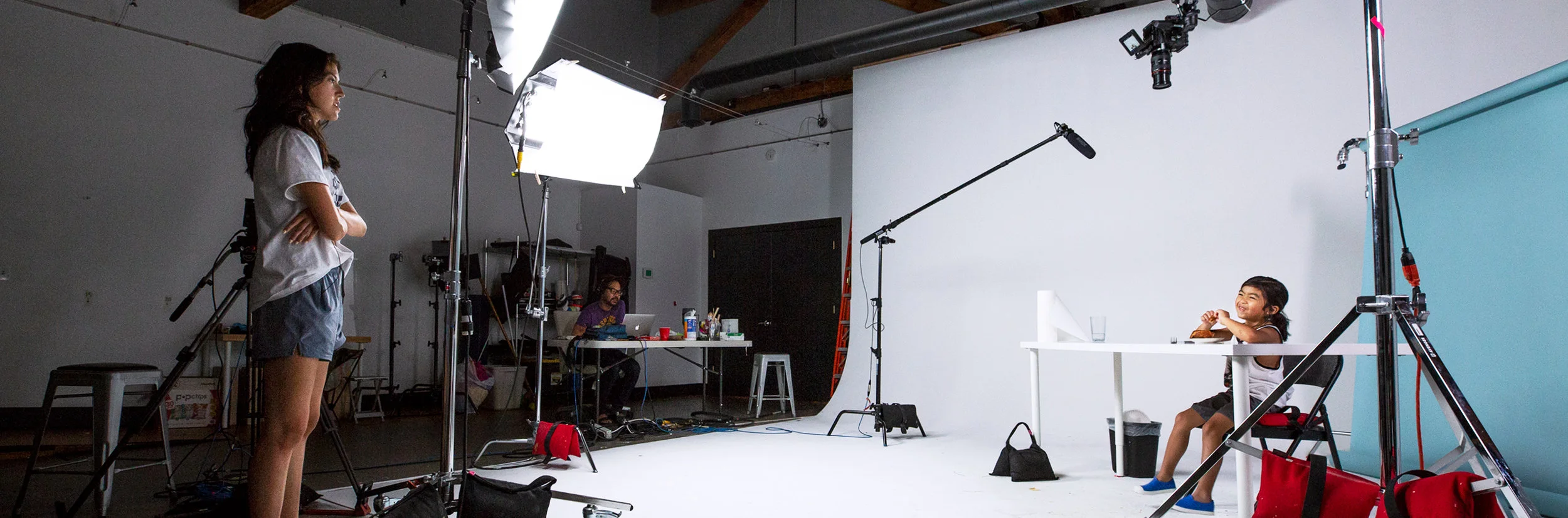 jobs_banner_02_v2.jpg