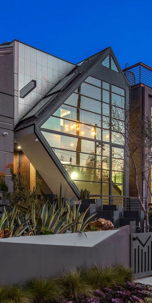 101-web-or-mls-840 California Avenue-101.jpg