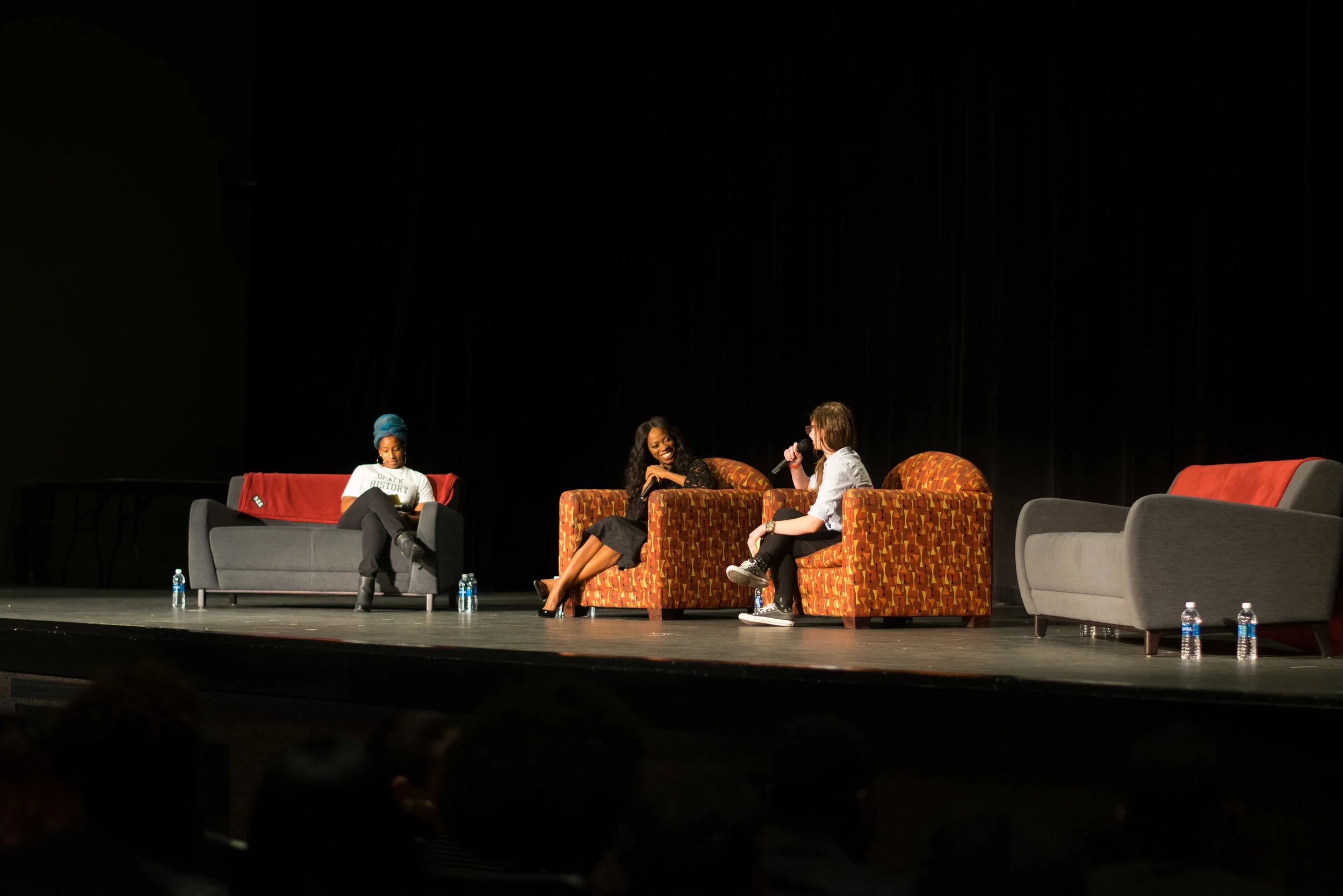 Yvonne Orji spoke to UMD students at Hear the Turtle on Thursday, Nov. 12, 2017. Orji discussed her parents' expectations for excellence, how she became a comedian, and the role faith has in her life. Photo by Amina Lampkin.